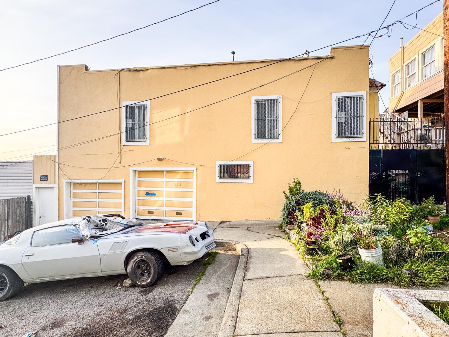 Detail Gallery Image 7 of 7 For 1501 La Salle Ave, San Francisco,  CA 94124 - 0 Beds | 5 Baths