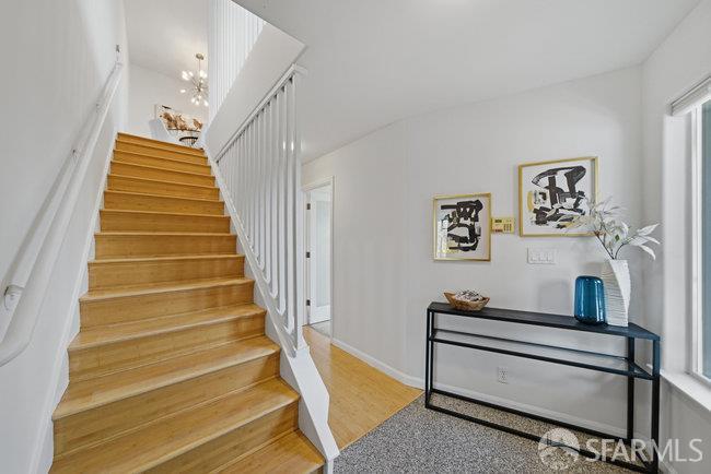 Photo #4: 425089686 Listing: Photo #4