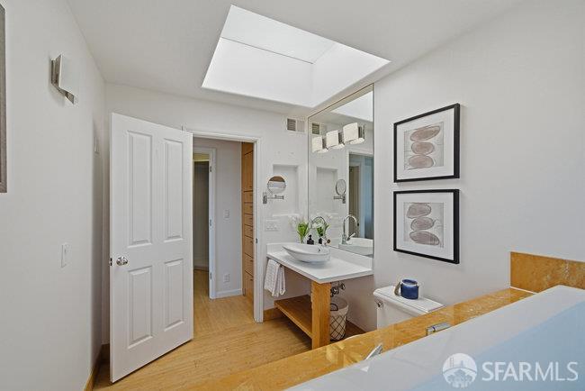 Photo #34: 425089686 Listing: Photo #34