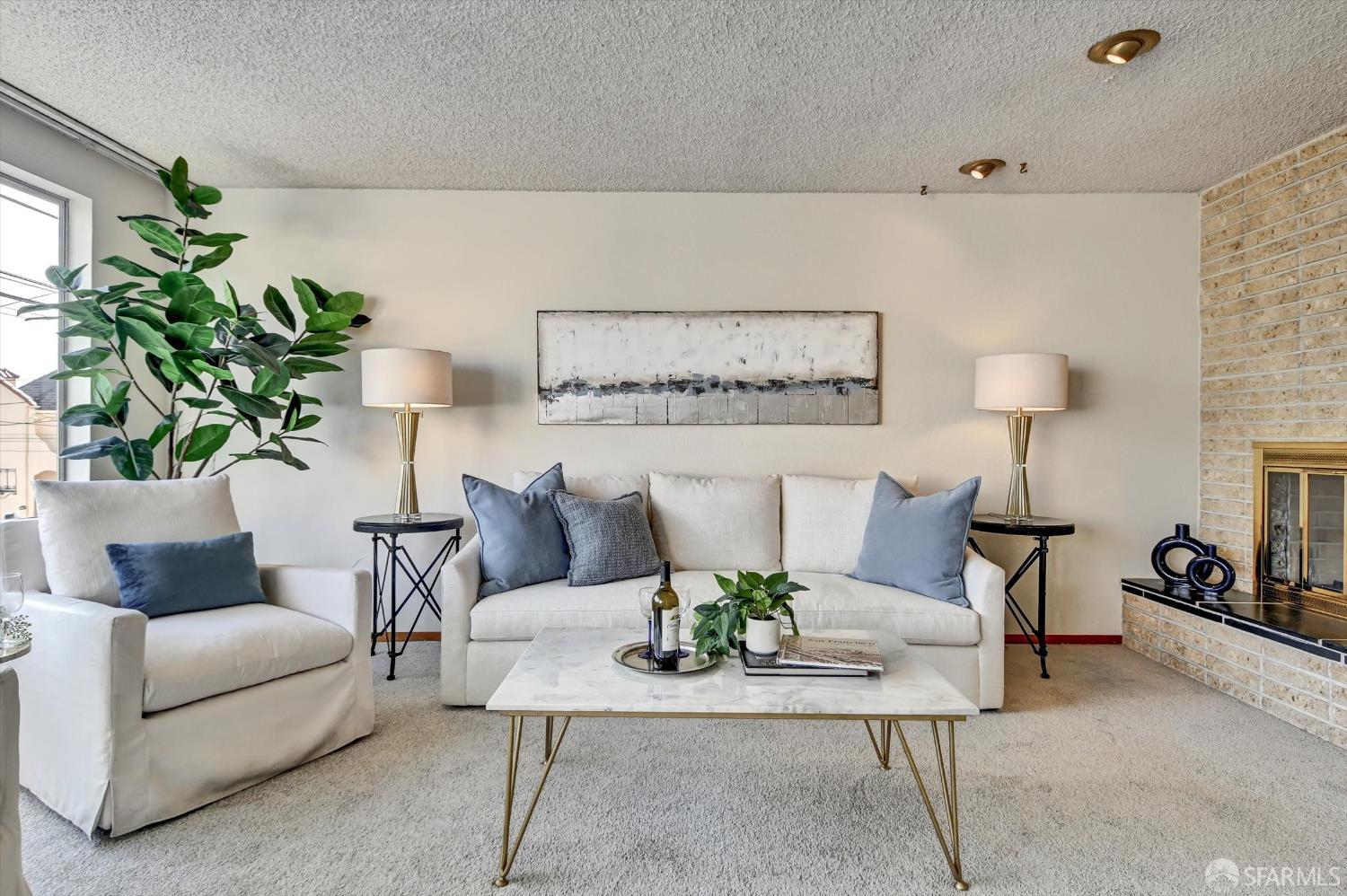 Detail Gallery Image 7 of 42 For 206 Somerset St, San Francisco,  CA 94134 - 3 Beds | 3 Baths