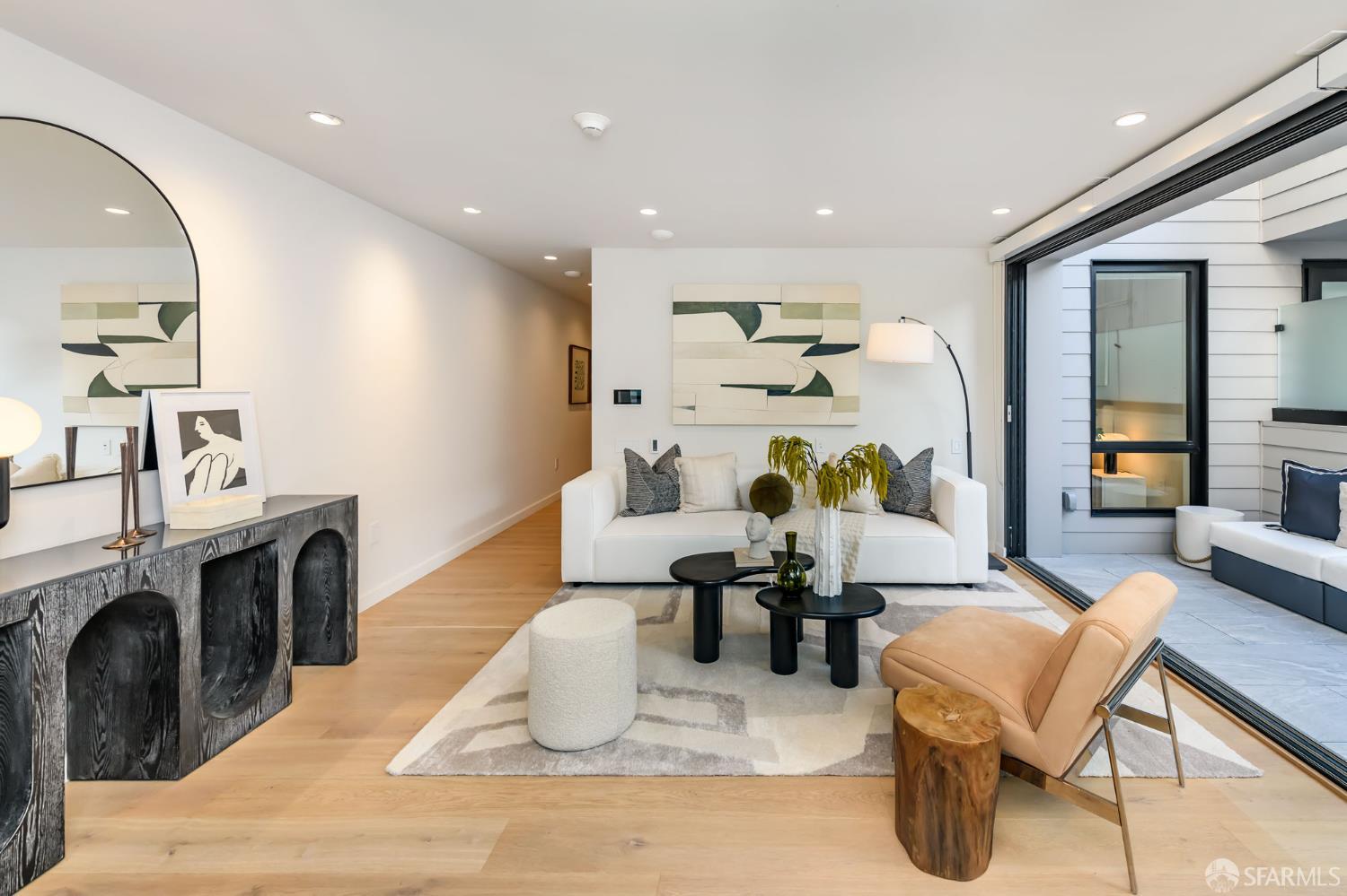 Browse active condo listings in BERNAL HEIGHTS