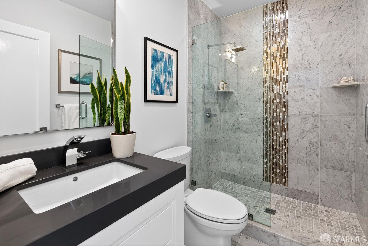 Detail Gallery Image 14 of 41 For 54 Marston Ave, San Francisco,  CA 94112 - 5 Beds | 5 Baths