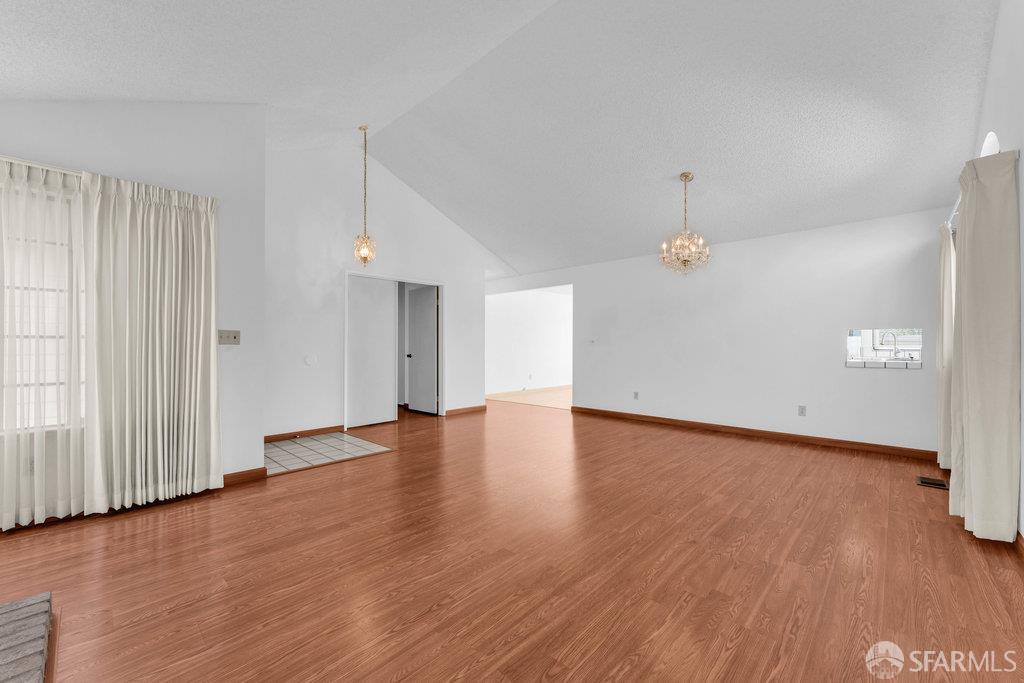 Detail Gallery Image 14 of 61 For 184 Pearce, Hercules,  CA 94547 - 3 Beds | 2 Baths