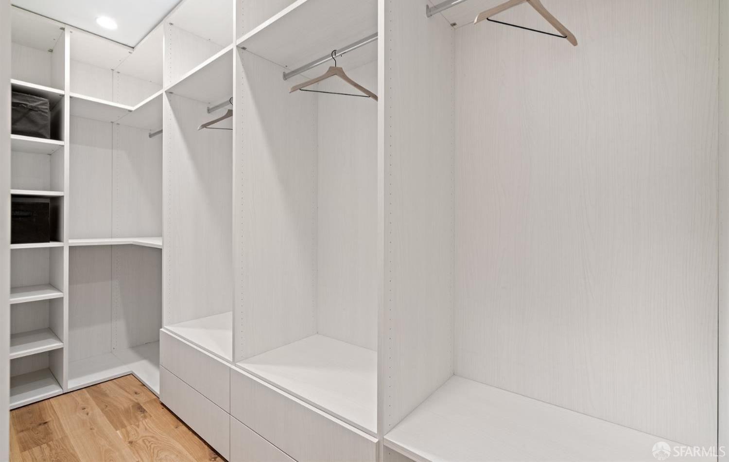 Detail Gallery Image 45 of 57 For 31 Prescott Ct, San Francisco,  CA 94133 - – Beds | – Baths