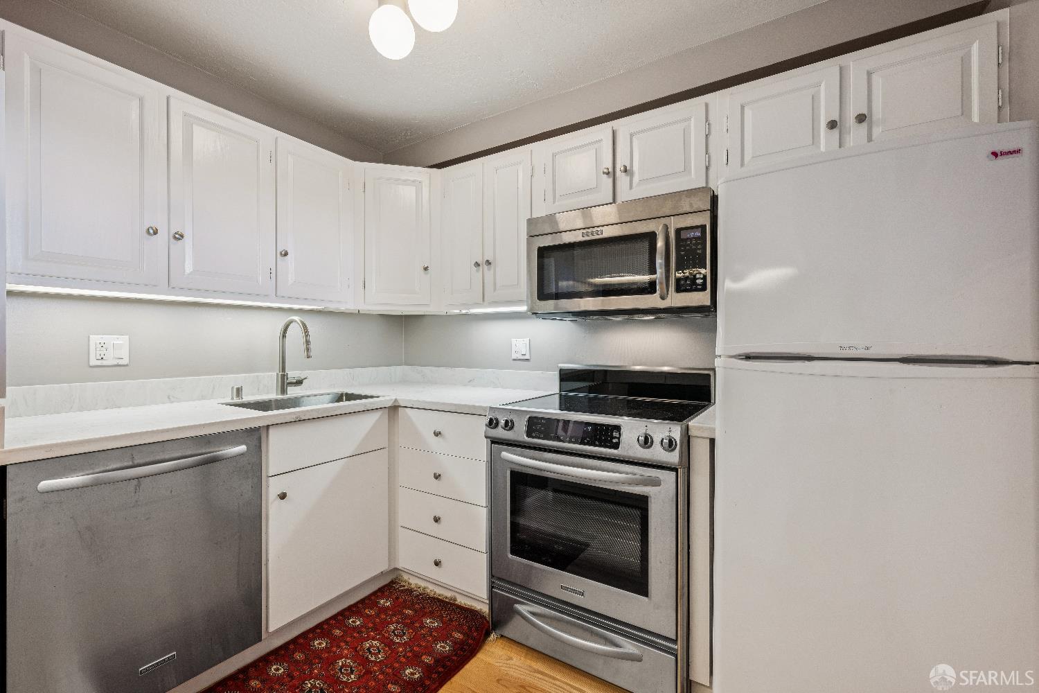 Detail Gallery Image 17 of 31 For 2295 Vallejo St #312,  San Francisco,  CA 94123 - 1 Beds | 1 Baths