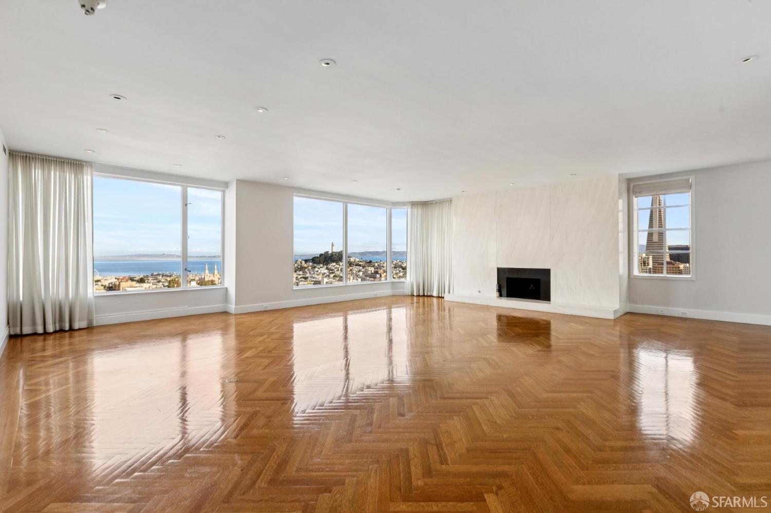 Detail Gallery Image 2 of 16 For 1150 Sacramento St #604,  San Francisco,  CA 94108 - 2 Beds | 2 Baths