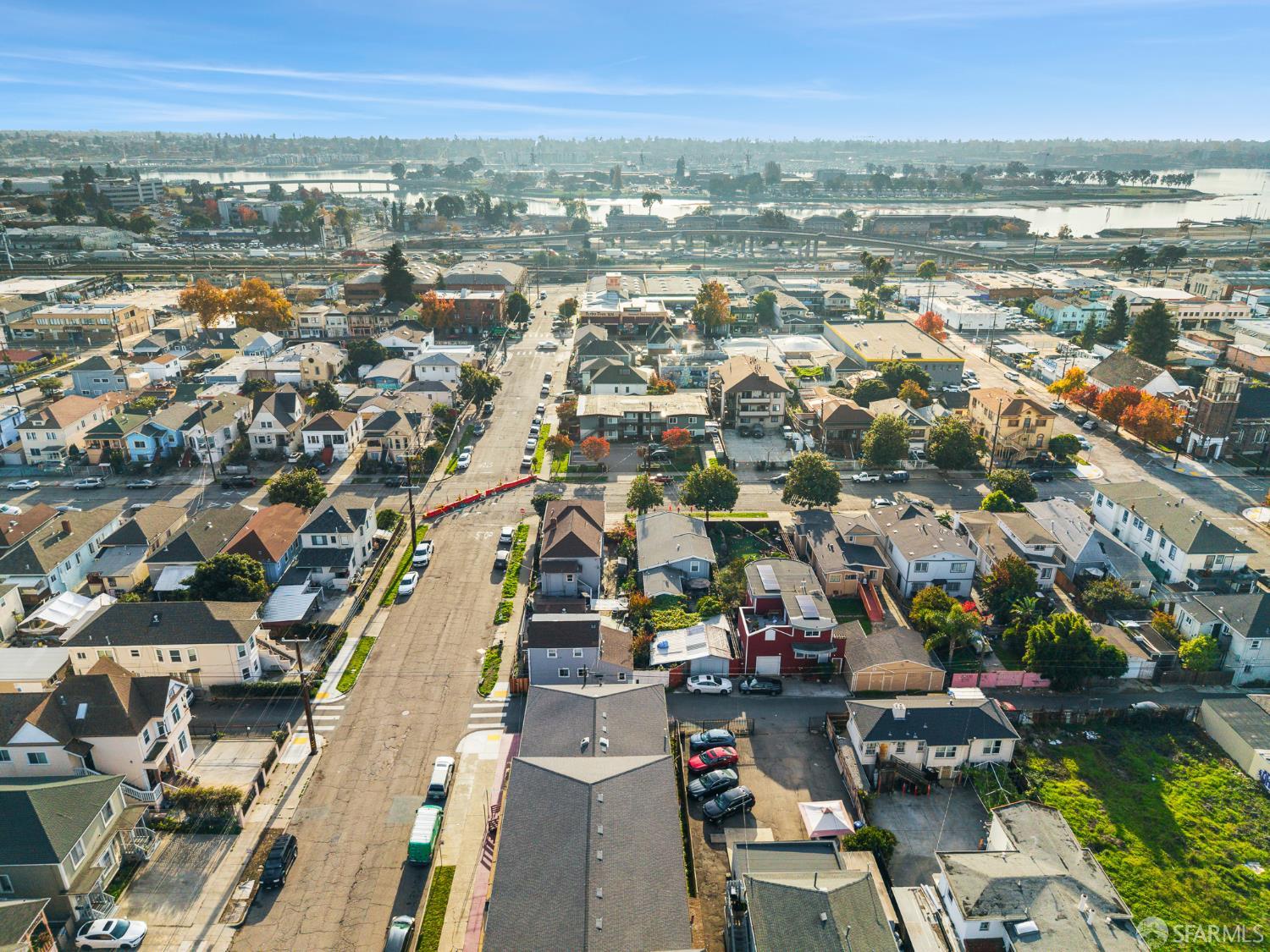 Detail Gallery Image 67 of 70 For 1748 E 15th St, Oakland,  CA 94606 - – Beds | – Baths