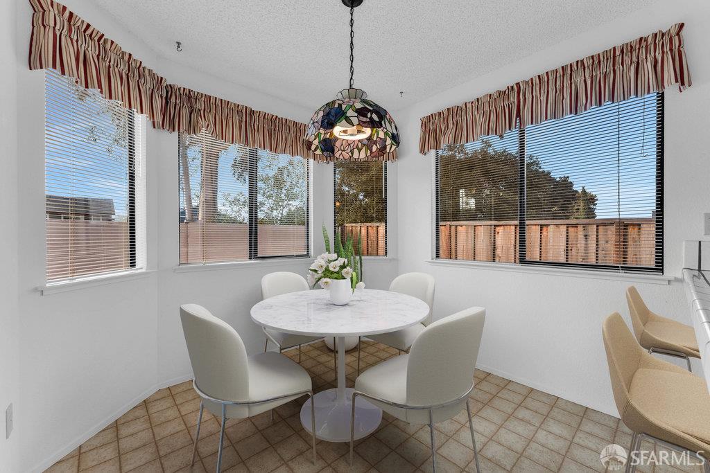 Detail Gallery Image 26 of 61 For 184 Pearce, Hercules,  CA 94547 - 3 Beds | 2 Baths