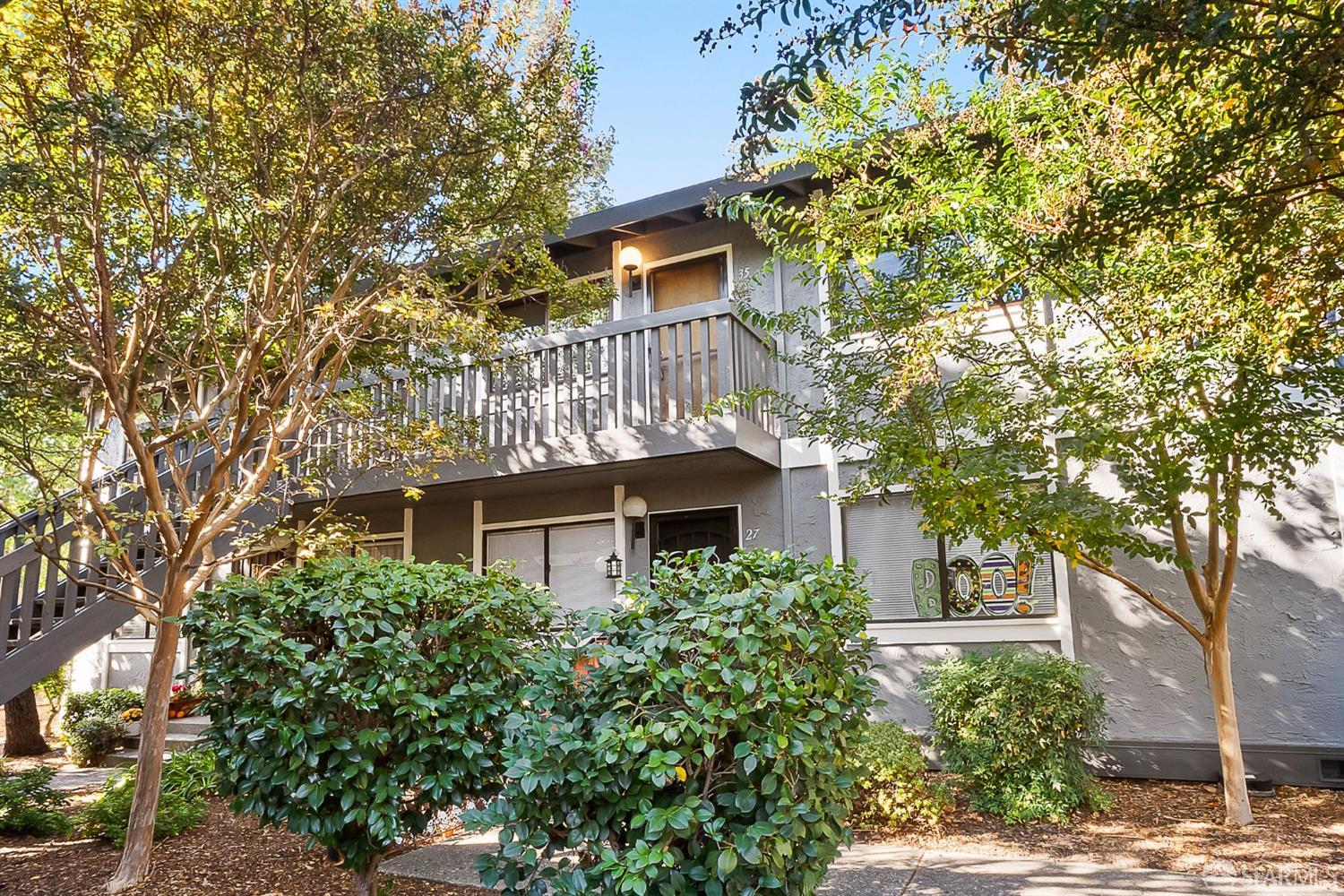 Detail Gallery Image 3 of 26 For 35 Monte Cresta Ave, Pleasant Hill,  CA 94523 - 2 Beds | 1 Baths