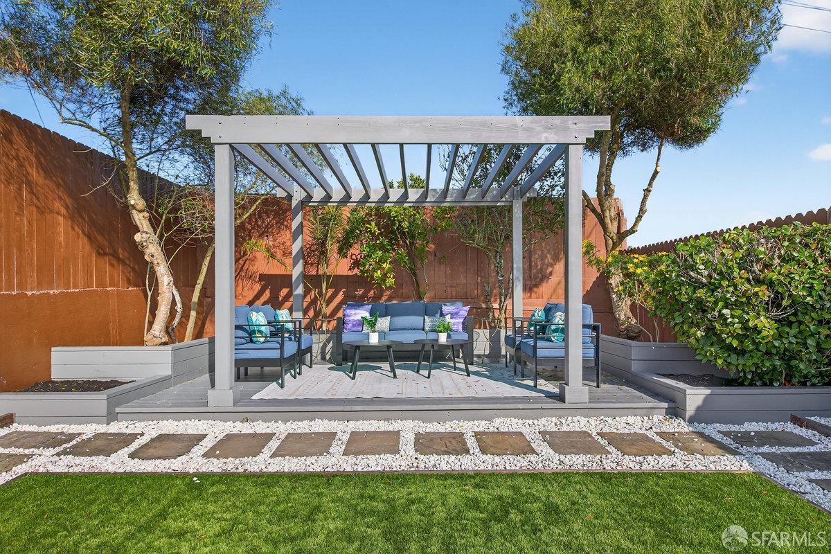 Detail Gallery Image 28 of 41 For 54 Marston Ave, San Francisco,  CA 94112 - 5 Beds | 5 Baths