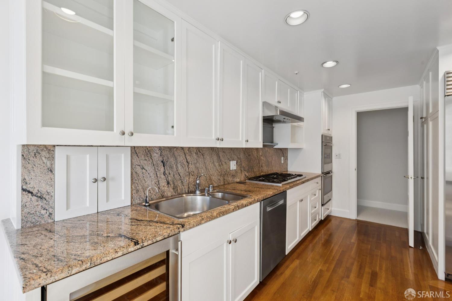 Detail Gallery Image 10 of 16 For 1150 Sacramento St #604,  San Francisco,  CA 94108 - 2 Beds | 2 Baths