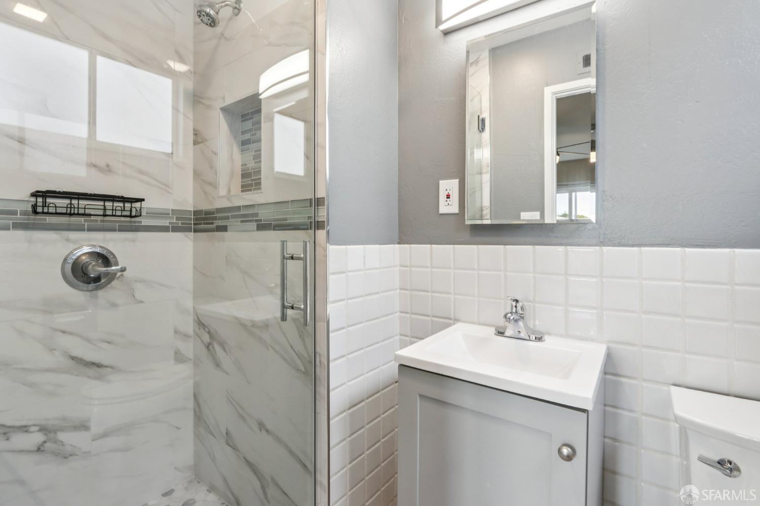 Detail Gallery Image 23 of 50 For 66 Rockridge Ave, Daly City,  CA 94015 - 3 Beds | 2 Baths