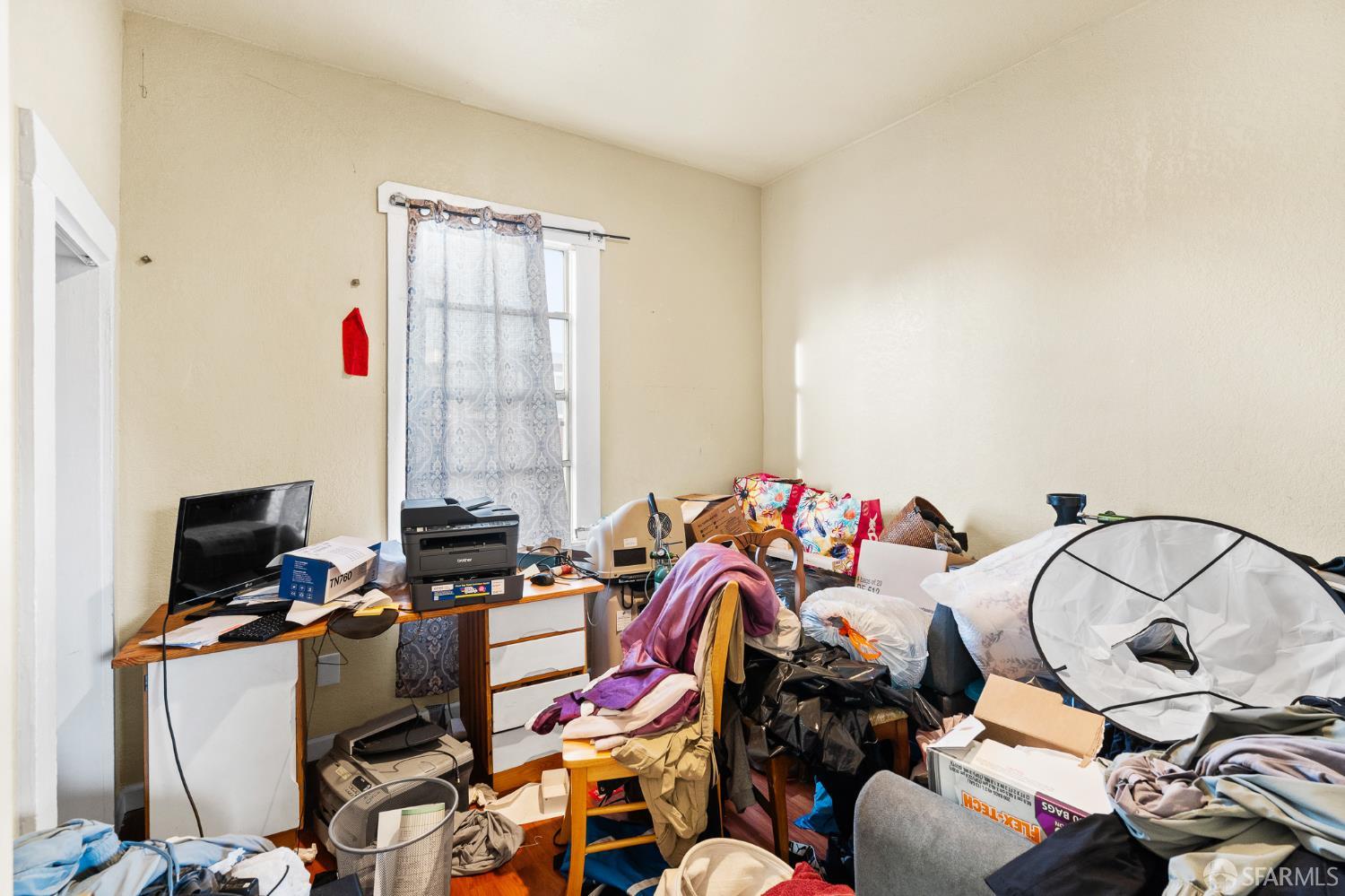 Detail Gallery Image 29 of 70 For 1748 E 15th St, Oakland,  CA 94606 - – Beds | – Baths