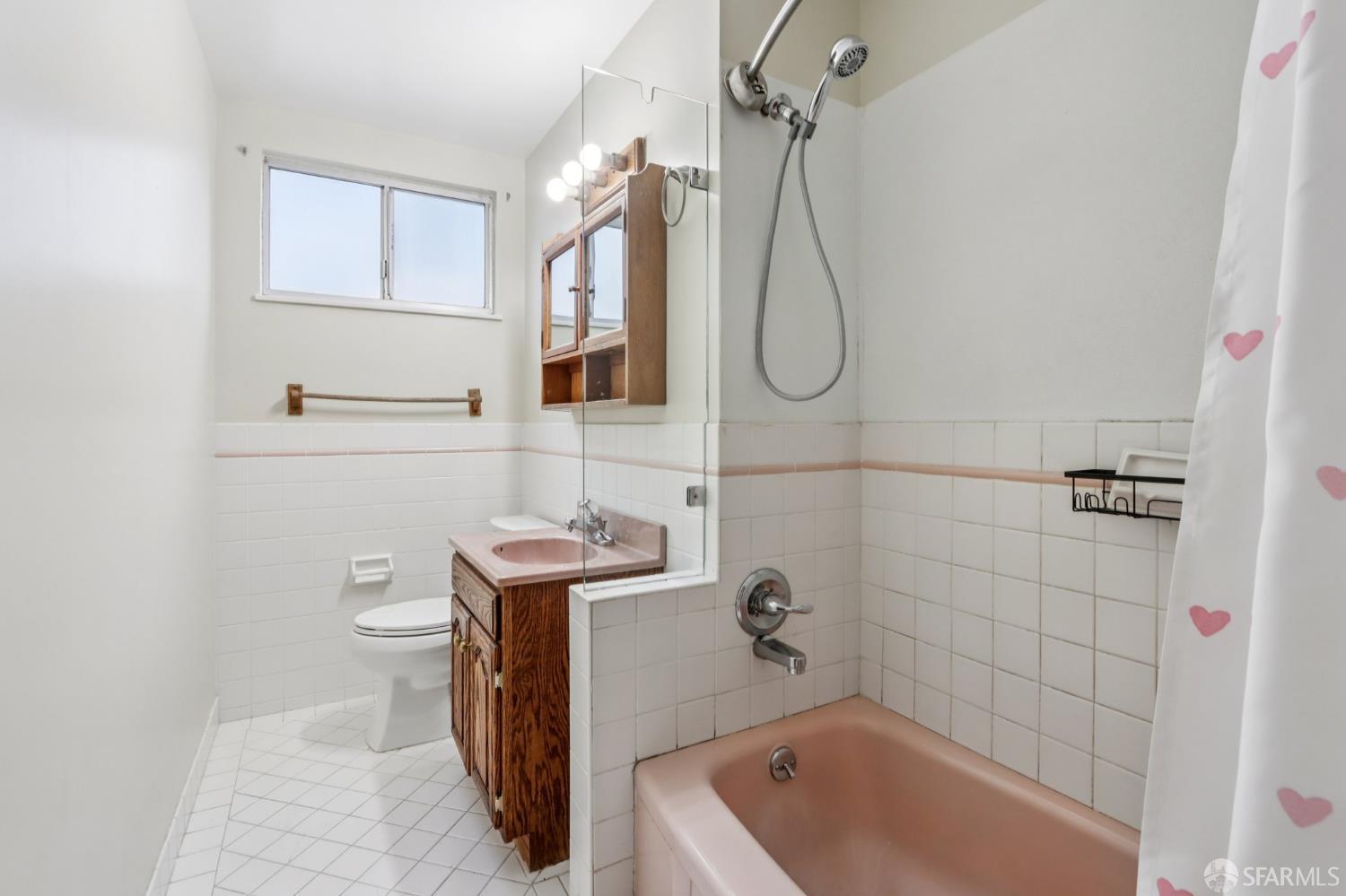 Detail Gallery Image 29 of 50 For 66 Rockridge Ave, Daly City,  CA 94015 - 3 Beds | 2 Baths