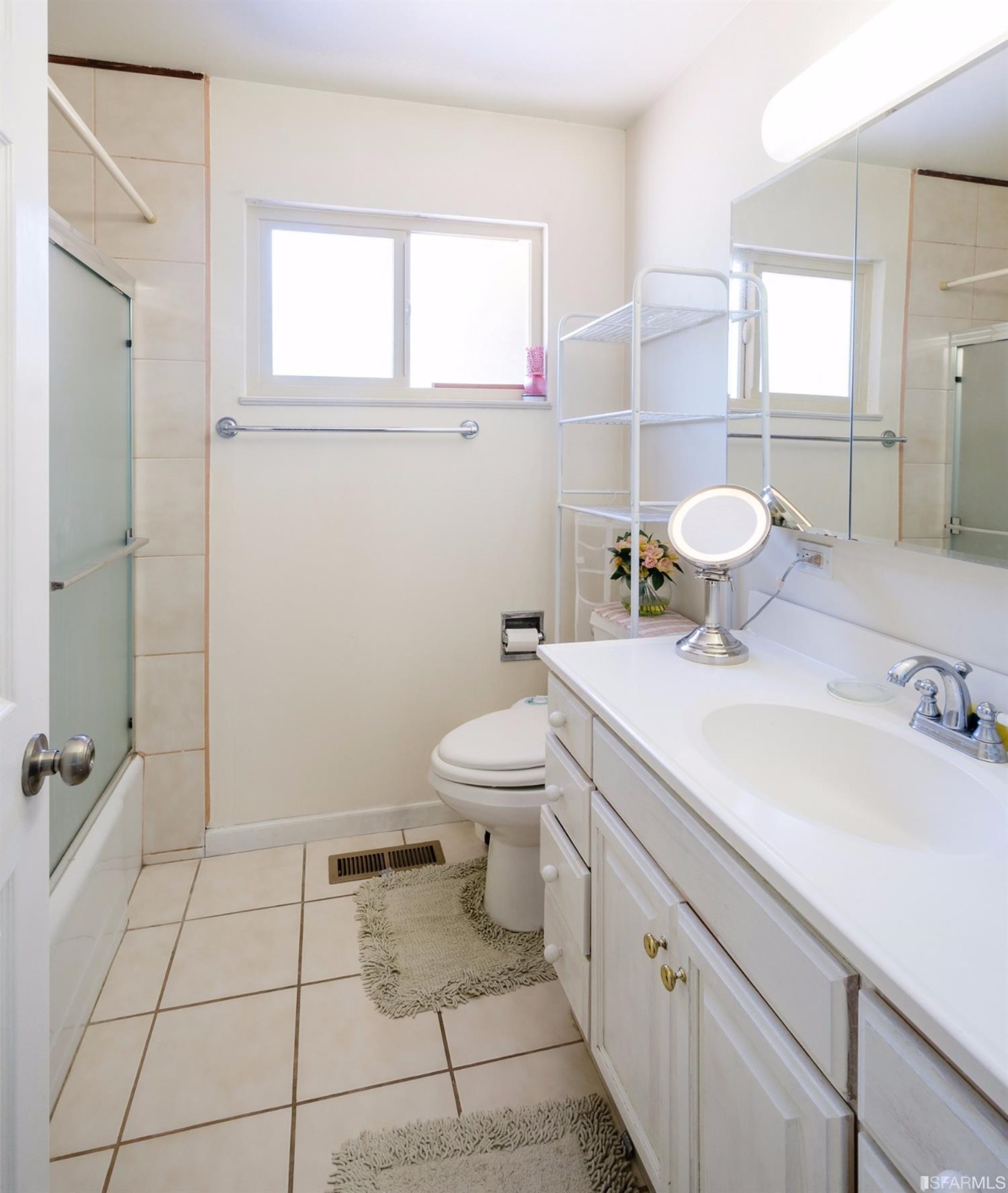 Detail Gallery Image 5 of 7 For 3322 Clearfield Ave, Richmond,  CA 94803 - 3 Beds | 2 Baths