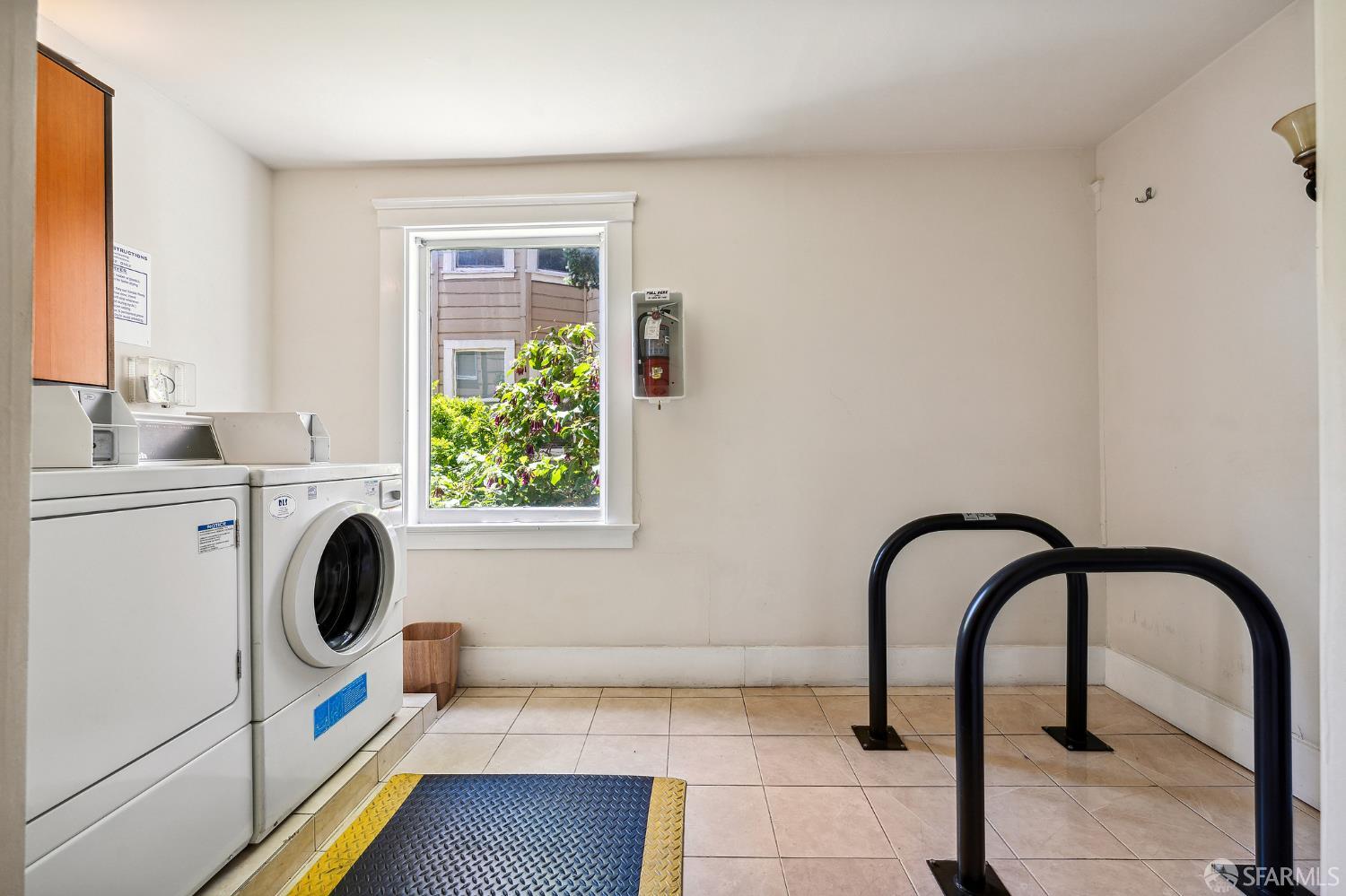 Detail Gallery Image 13 of 19 For 1375 Sacramento St #3,  San Francisco,  CA 94109 - 1 Beds | 1 Baths