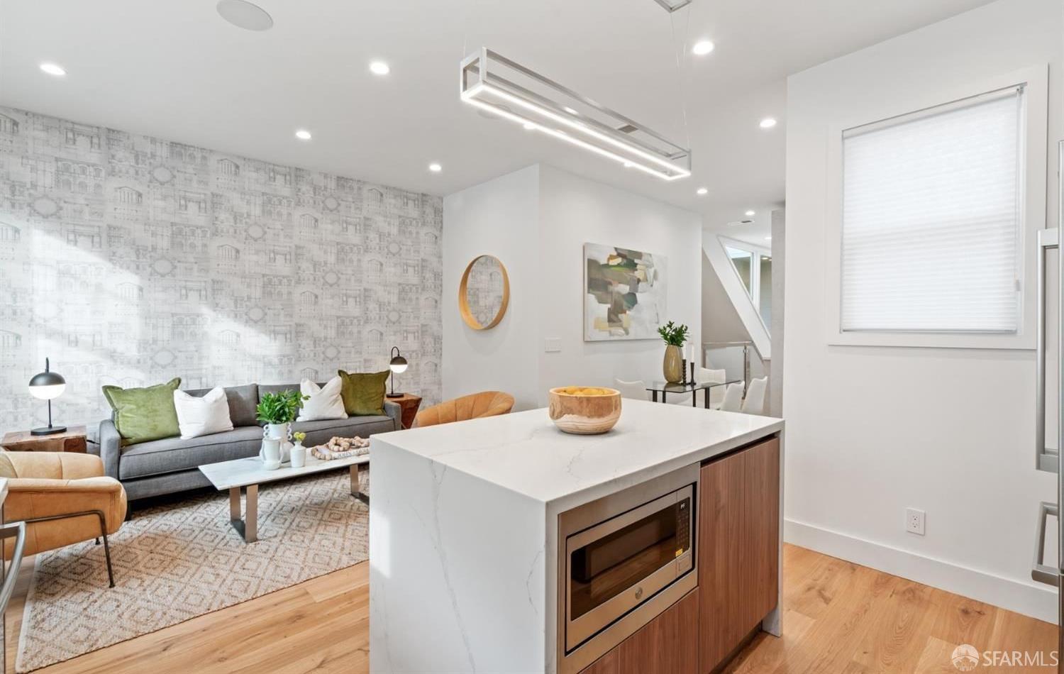 Detail Gallery Image 29 of 57 For 31 Prescott Ct, San Francisco,  CA 94133 - – Beds | – Baths