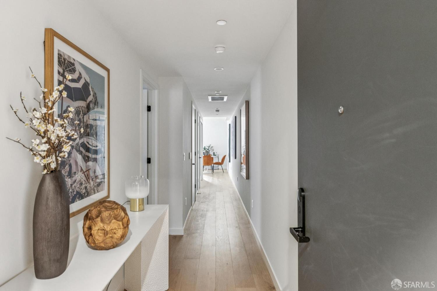 Detail Gallery Image 2 of 27 For 915 North Point St #R4,  San Francisco,  CA 94109 - 2 Beds | 2 Baths