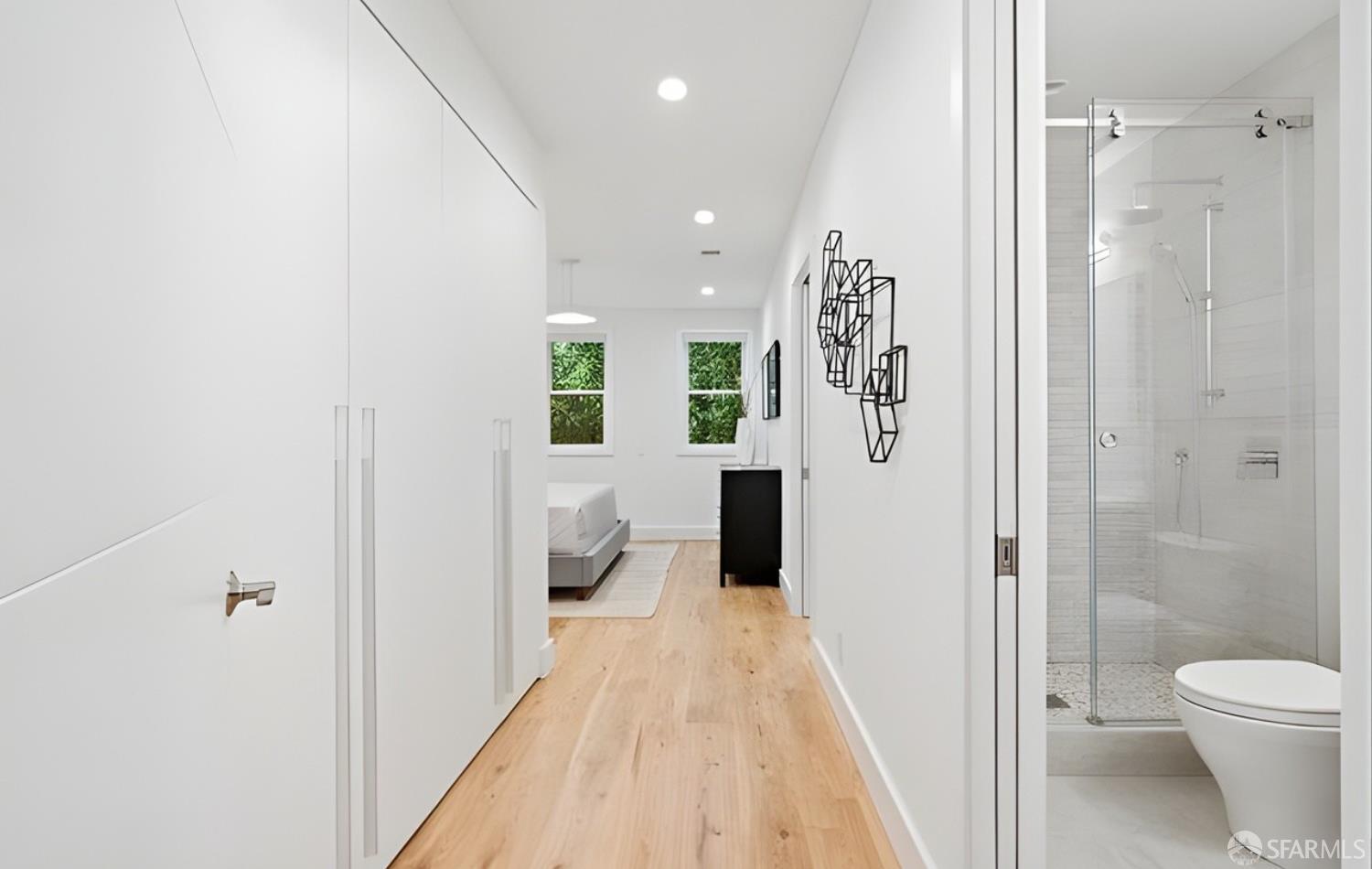 Detail Gallery Image 21 of 57 For 31 Prescott Ct, San Francisco,  CA 94133 - – Beds | – Baths