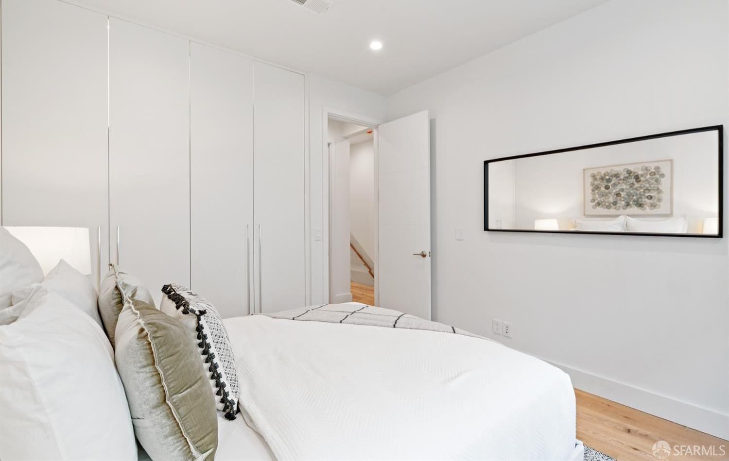 Detail Gallery Image 42 of 57 For 31 Prescott Ct, San Francisco,  CA 94133 - – Beds | – Baths