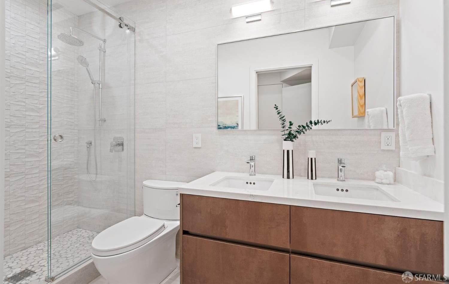 Detail Gallery Image 44 of 57 For 31 Prescott Ct, San Francisco,  CA 94133 - – Beds | – Baths