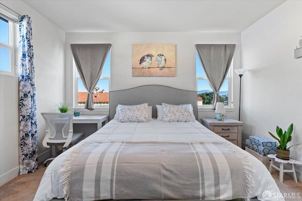 Detail Gallery Image 30 of 73 For 19102 Fallingwater Ln, –,  CA 93933 - 3 Beds | 2/1 Baths