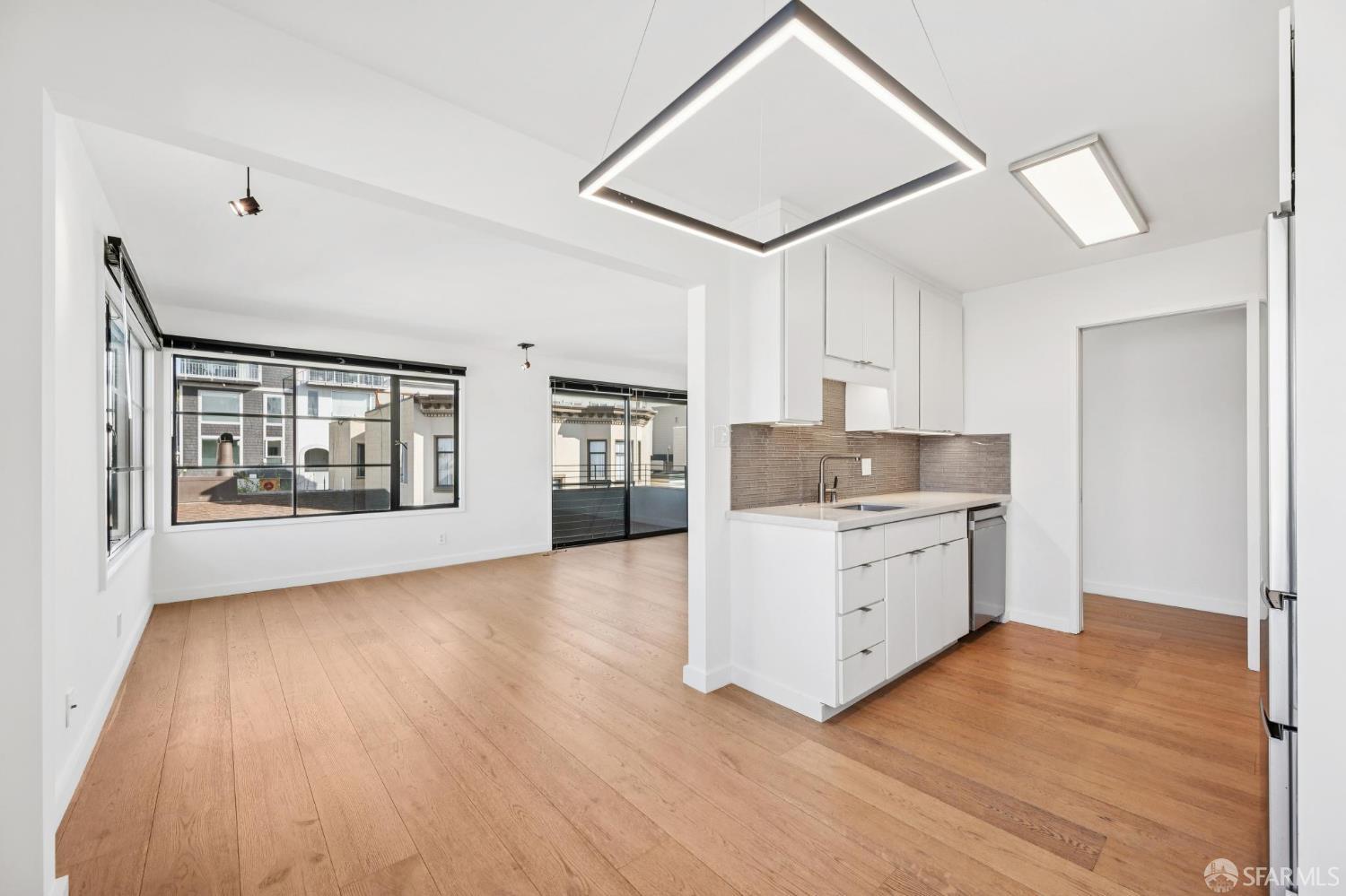 Detail Gallery Image 24 of 52 For 1831 Grant Ave #301,  San Francisco,  CA 94133 - 1 Beds | 1 Baths