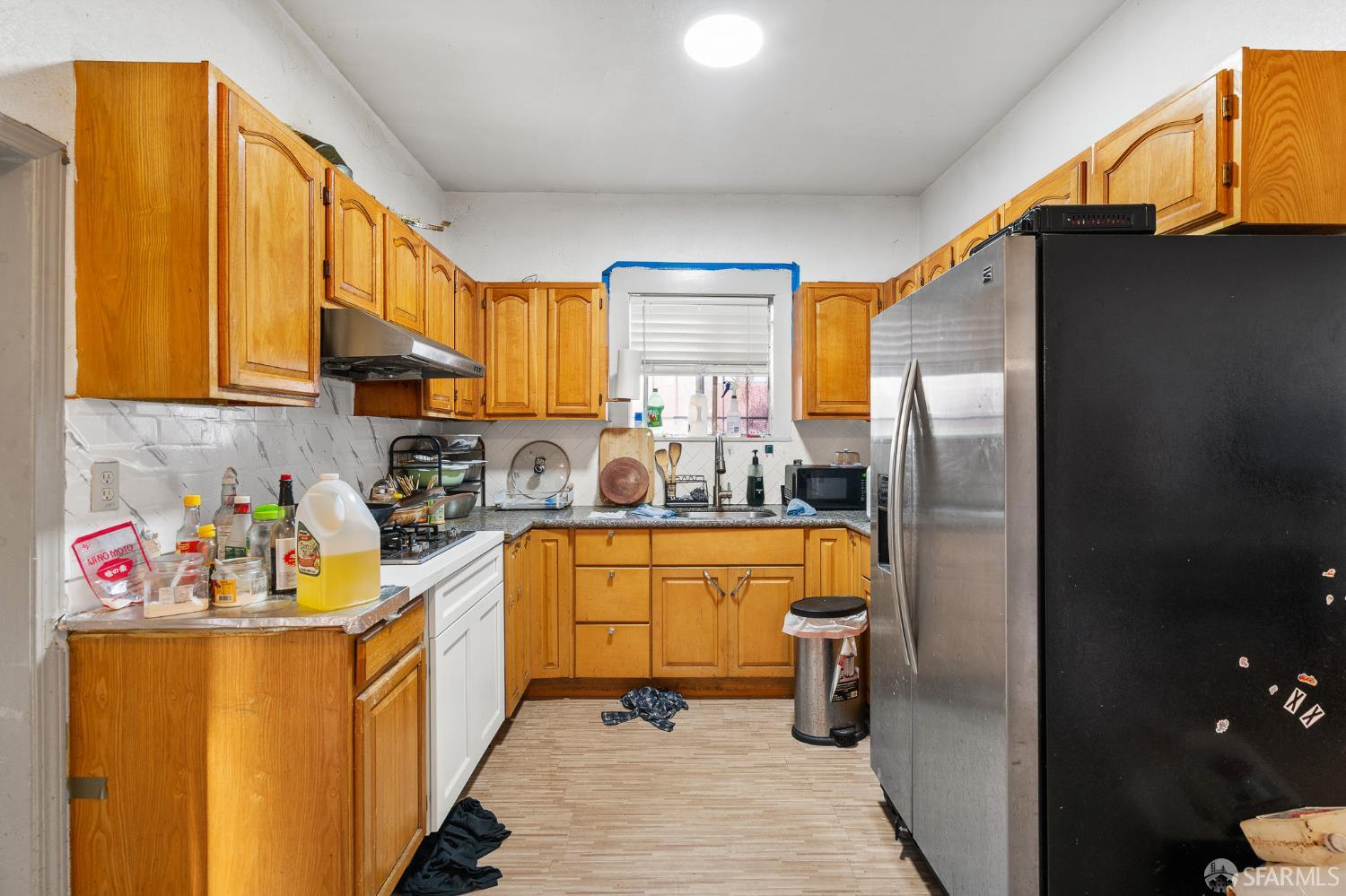 Detail Gallery Image 43 of 70 For 1748 E 15th St, Oakland,  CA 94606 - – Beds | – Baths