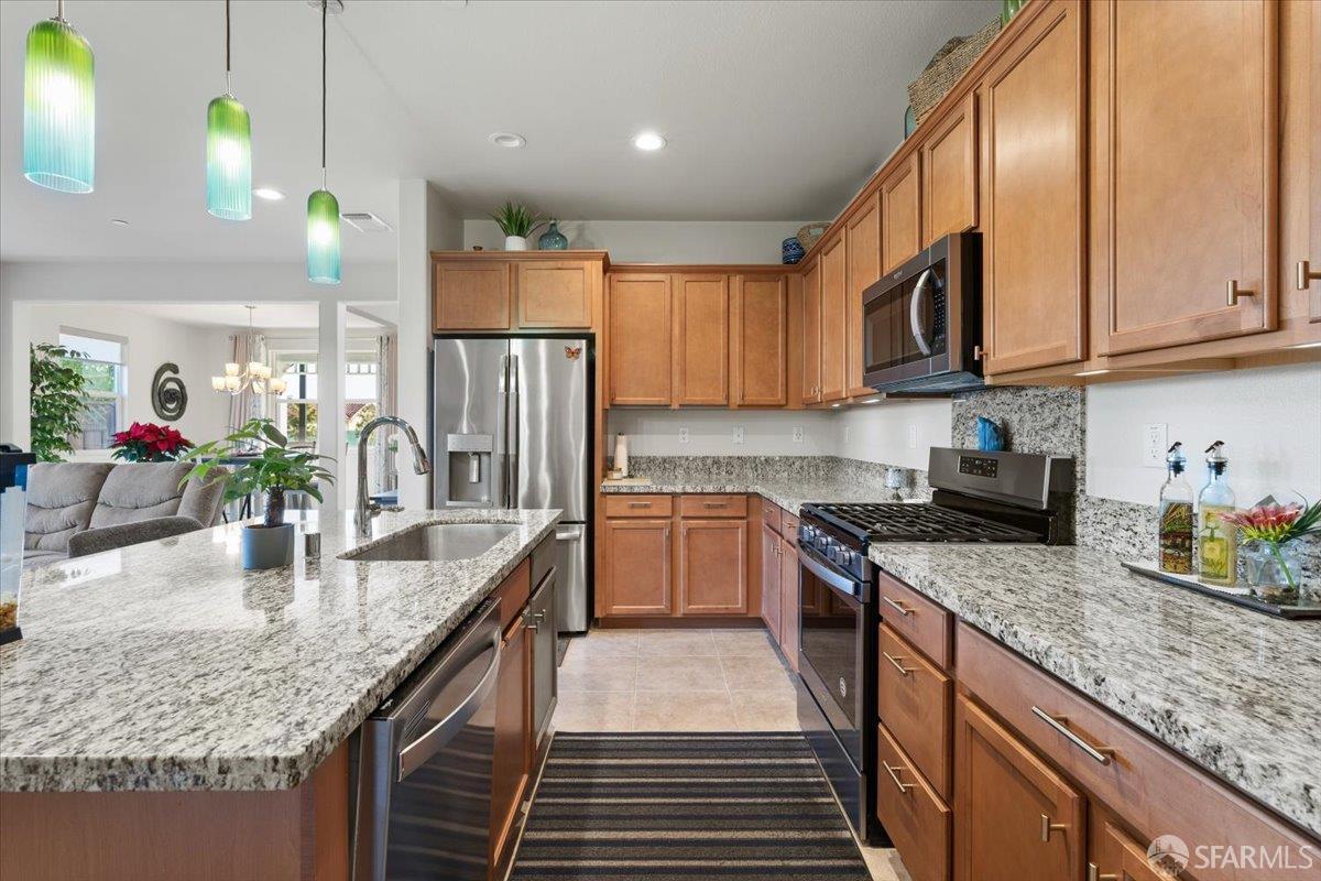 Detail Gallery Image 20 of 73 For 19102 Fallingwater Ln, –,  CA 93933 - 3 Beds | 2/1 Baths