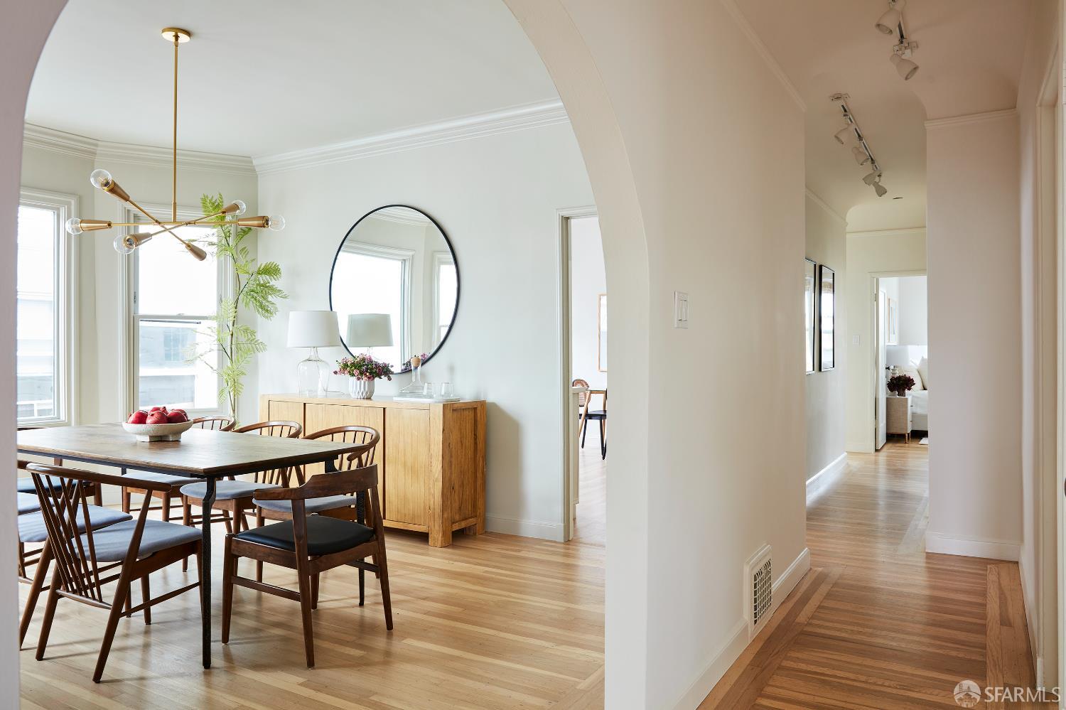 Detail Gallery Image 6 of 24 For 93 Palm Ave, San Francisco,  CA 94118 - 3 Beds | 1 Baths