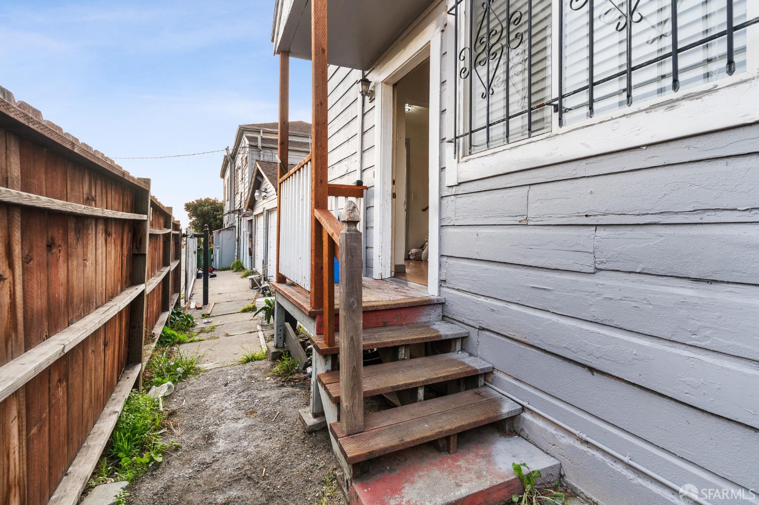 Detail Gallery Image 40 of 70 For 1748 E 15th St, Oakland,  CA 94606 - – Beds | – Baths