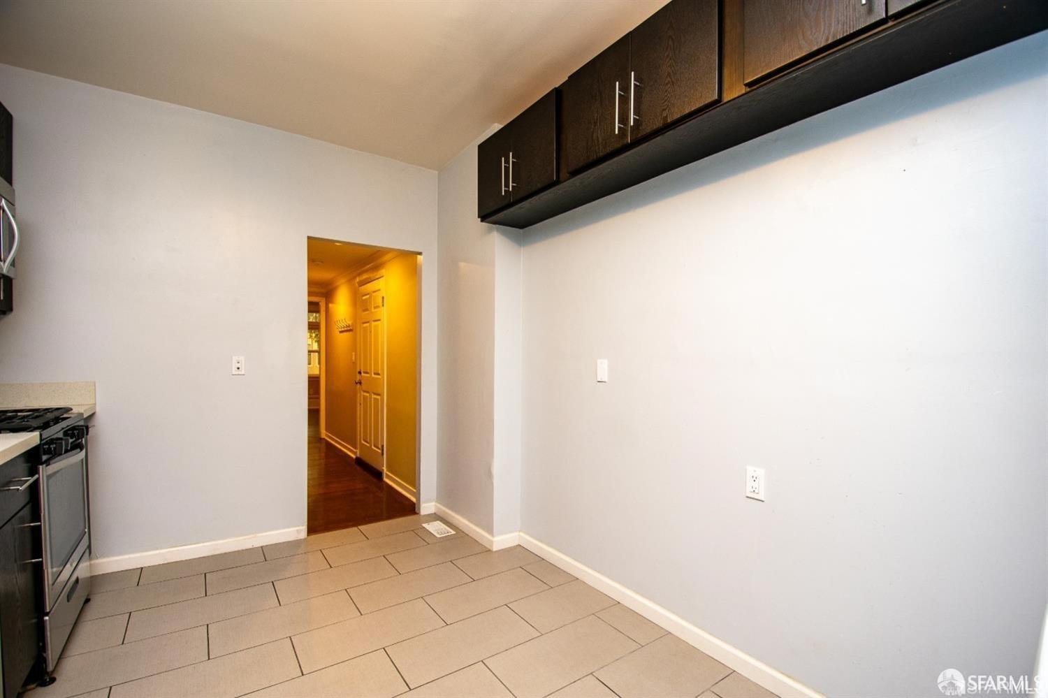 Detail Gallery Image 2 of 9 For 4927 California St a,  San Francisco,  CA 94118 - 1 Beds | 1 Baths