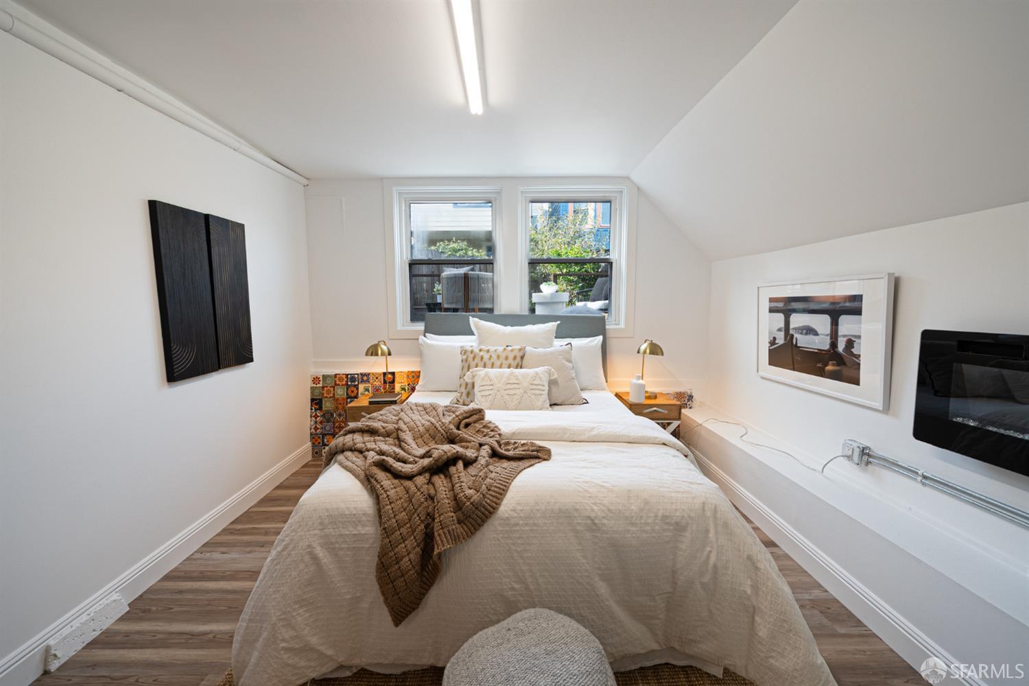 Detail Gallery Image 30 of 62 For 62 Bronte St, San Francisco,  CA 94110 - 2 Beds | 2 Baths