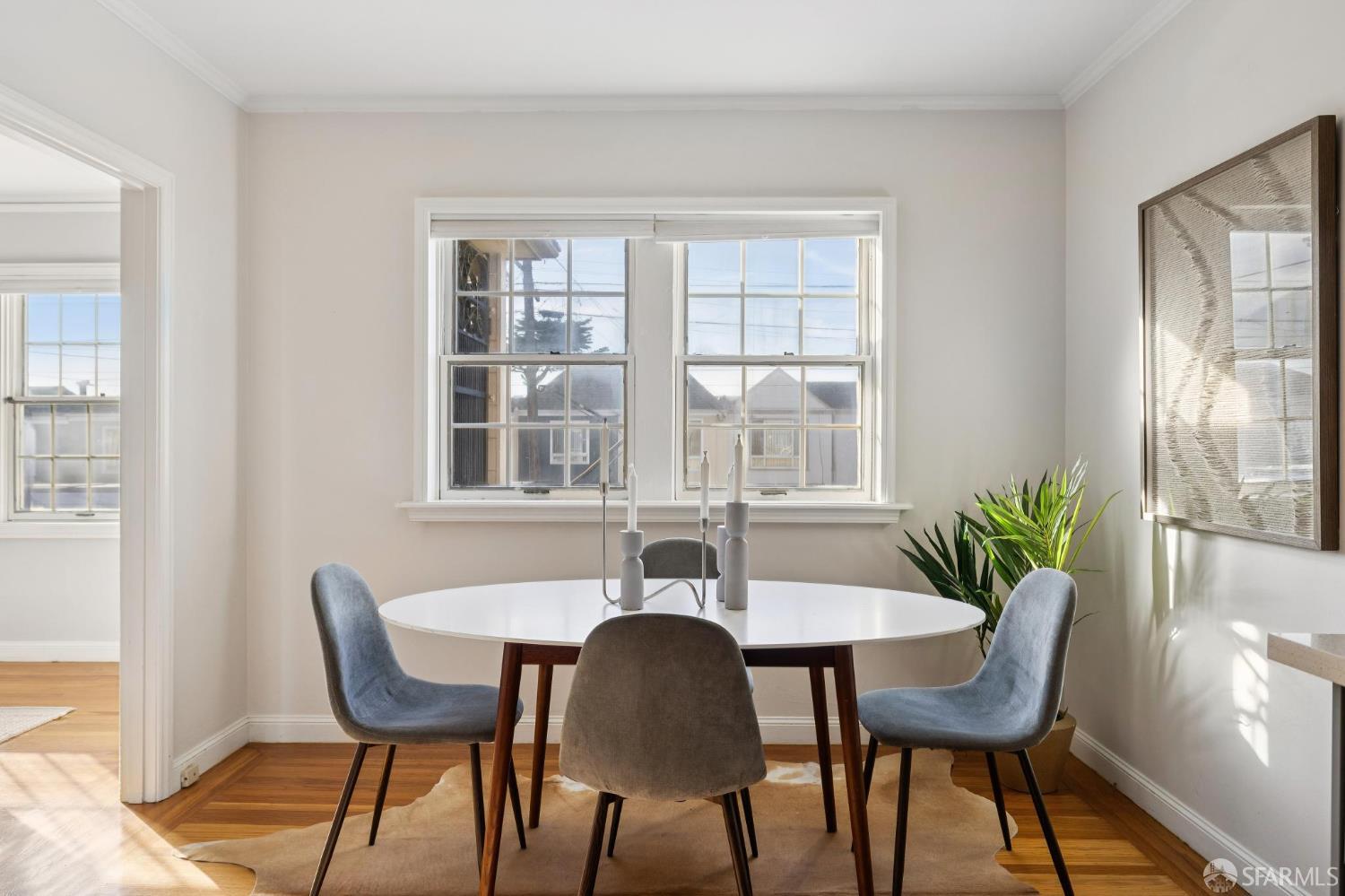 Detail Gallery Image 8 of 34 For 2574 46th Ave, San Francisco,  CA 94116 - 2 Beds | 1 Baths