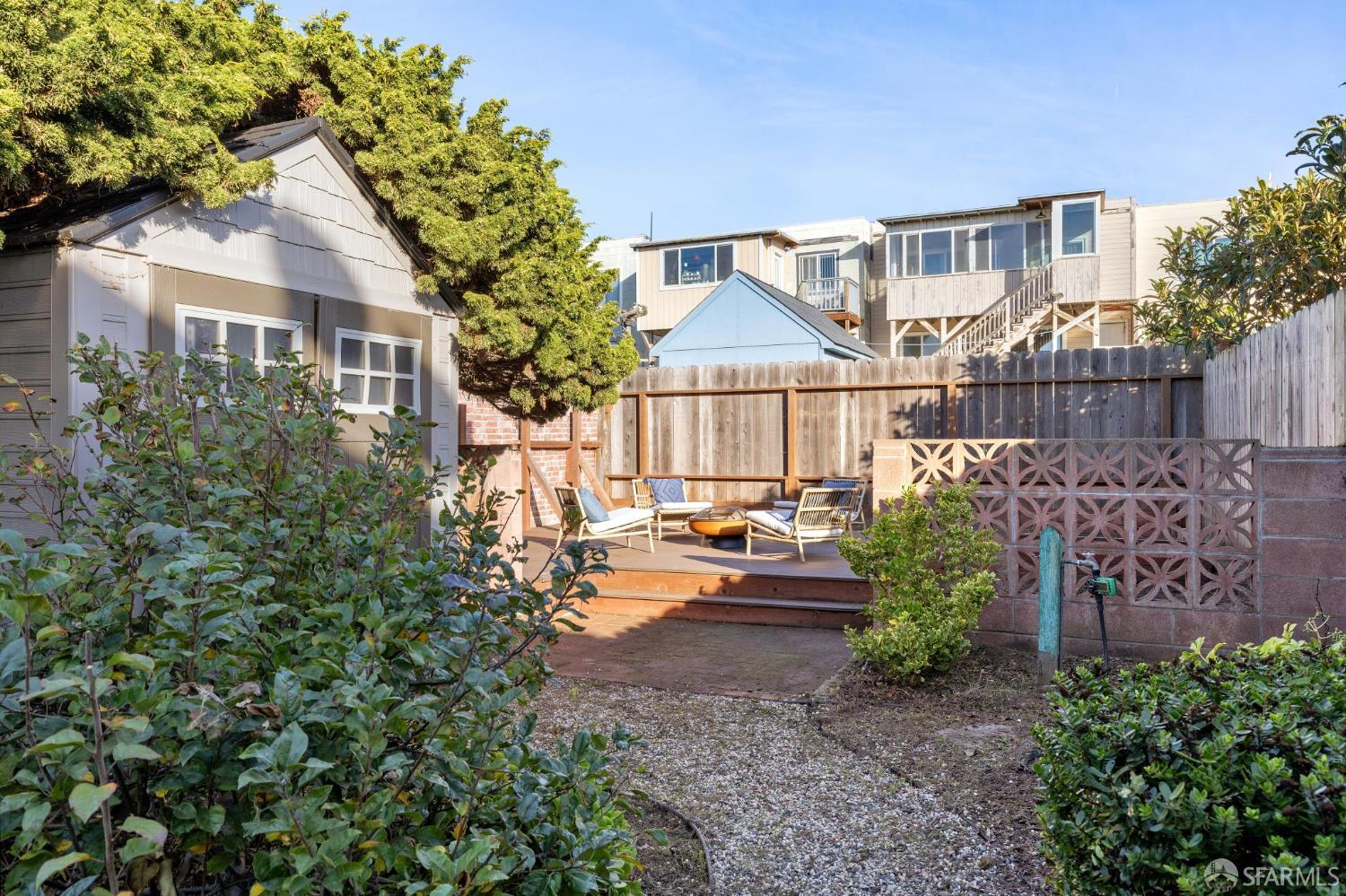 Detail Gallery Image 25 of 34 For 2574 46th Ave, San Francisco,  CA 94116 - 2 Beds | 1 Baths