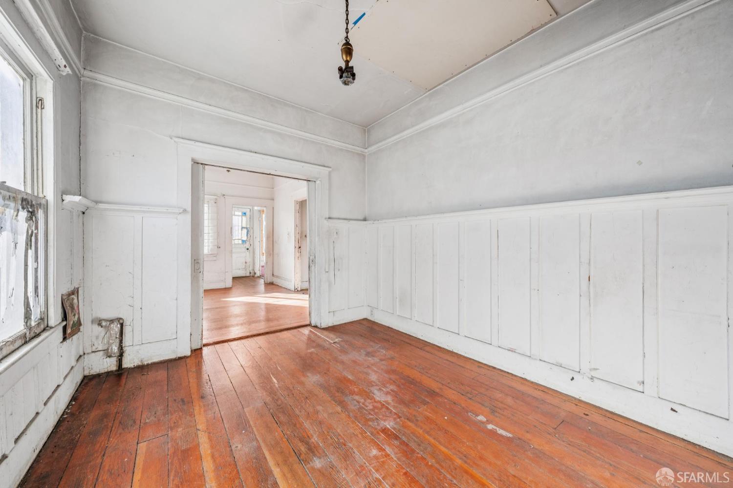 Detail Gallery Image 13 of 47 For 670 Sycamore St, Oakland,  CA 94612 - 2 Beds | 1 Baths