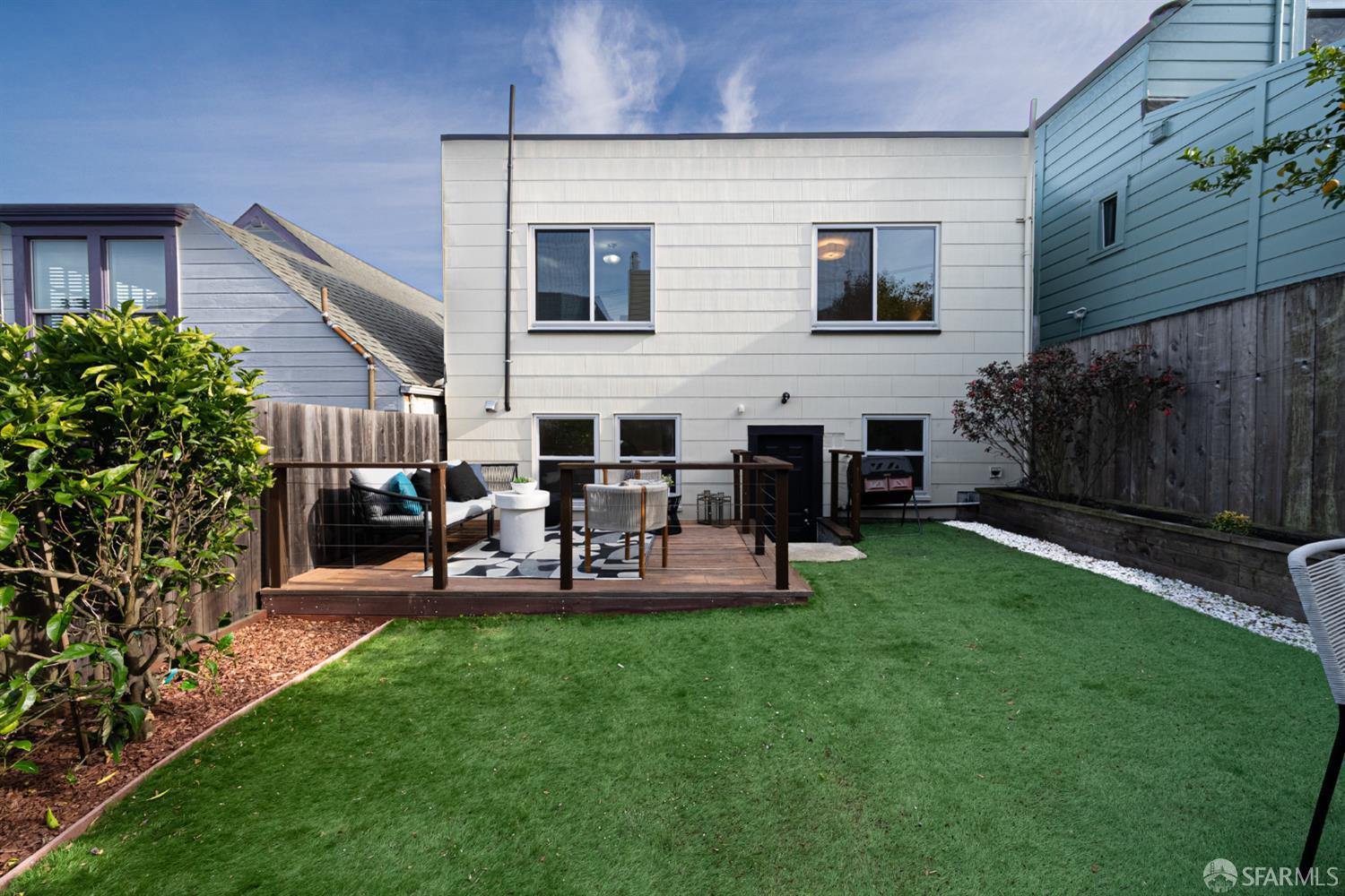 Detail Gallery Image 39 of 62 For 62 Bronte St, San Francisco,  CA 94110 - 2 Beds | 2 Baths