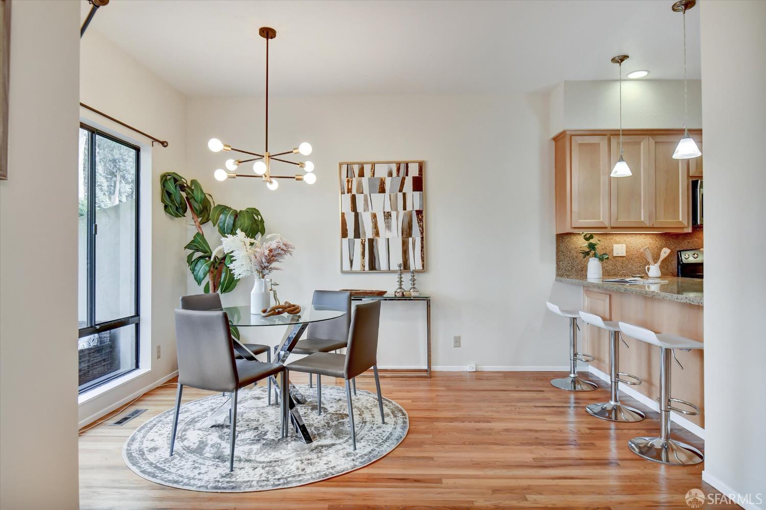 Detail Gallery Image 28 of 71 For 115 S Lake Merced Hls, San Francisco,  CA 94132 - 3 Beds | 2/1 Baths