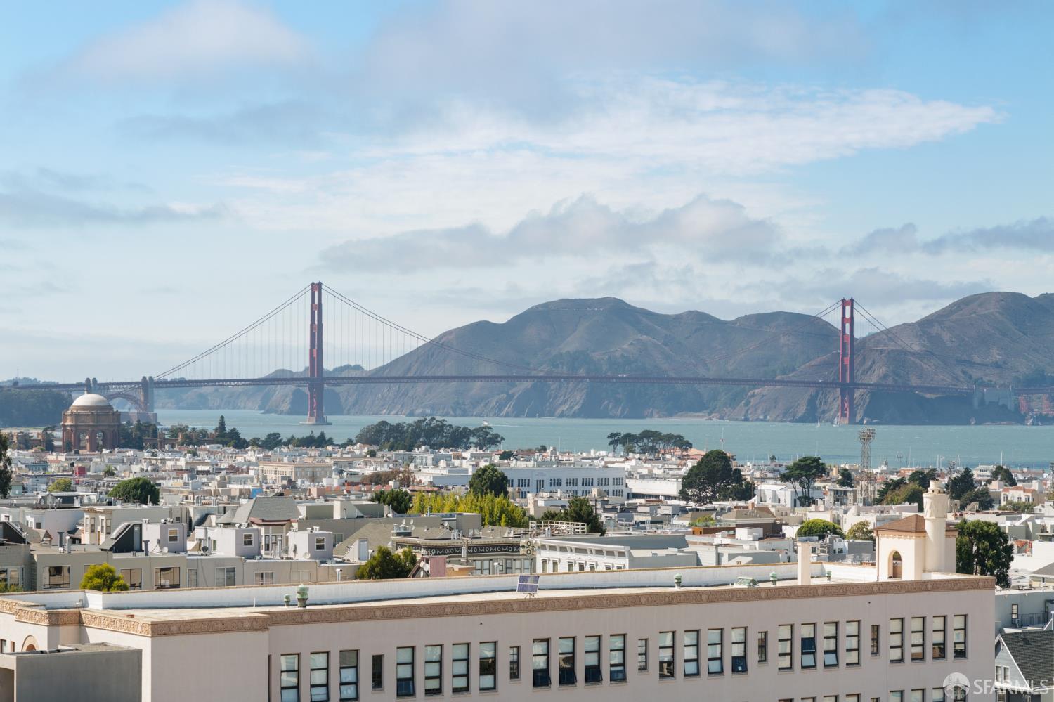 Detail Gallery Image 18 of 29 For 2315 Van Ness Ave #7,  San Francisco,  CA 94109 - 2 Beds | 1/1 Baths