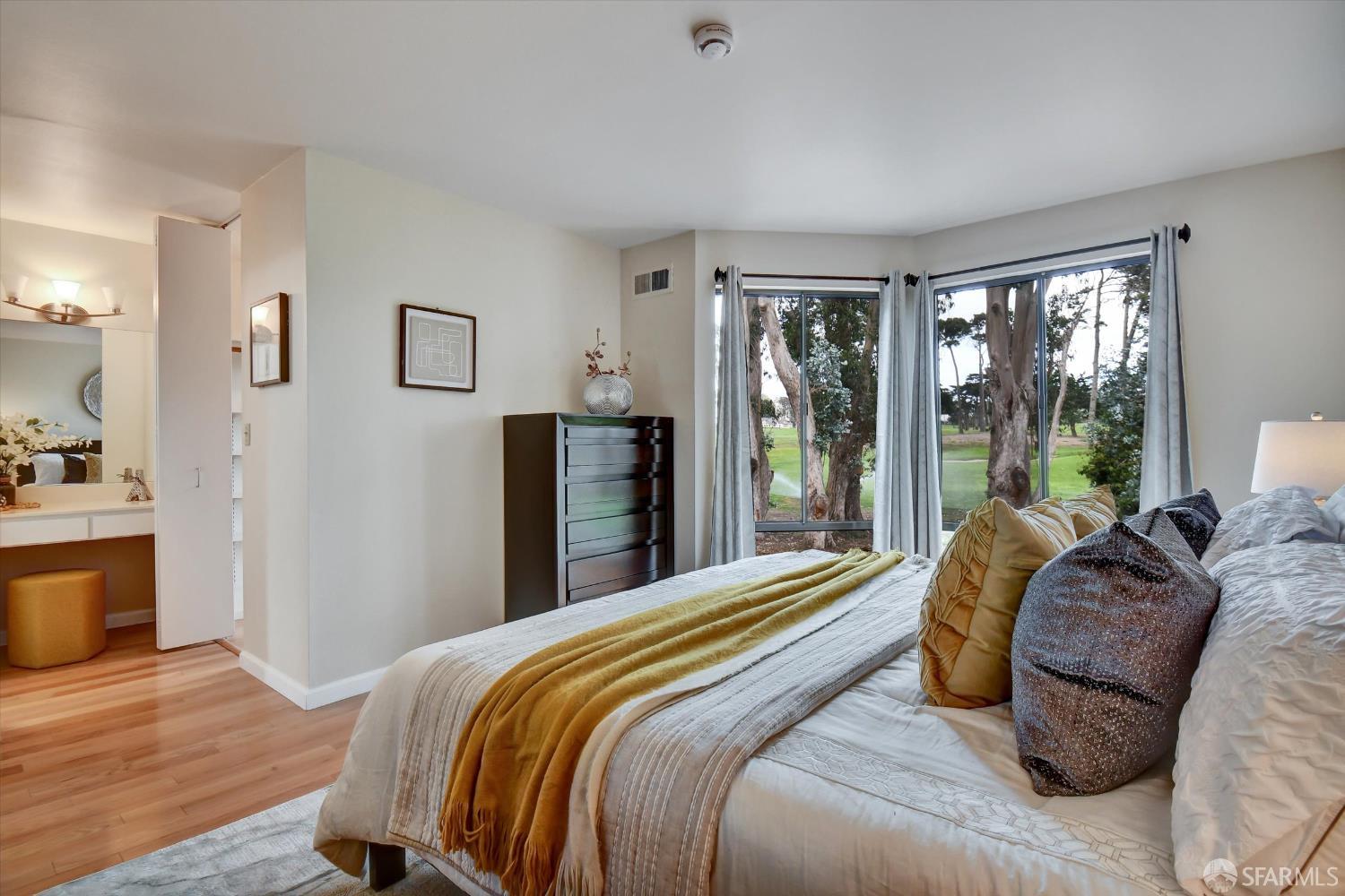 Detail Gallery Image 47 of 71 For 115 S Lake Merced Hls, San Francisco,  CA 94132 - 3 Beds | 2/1 Baths