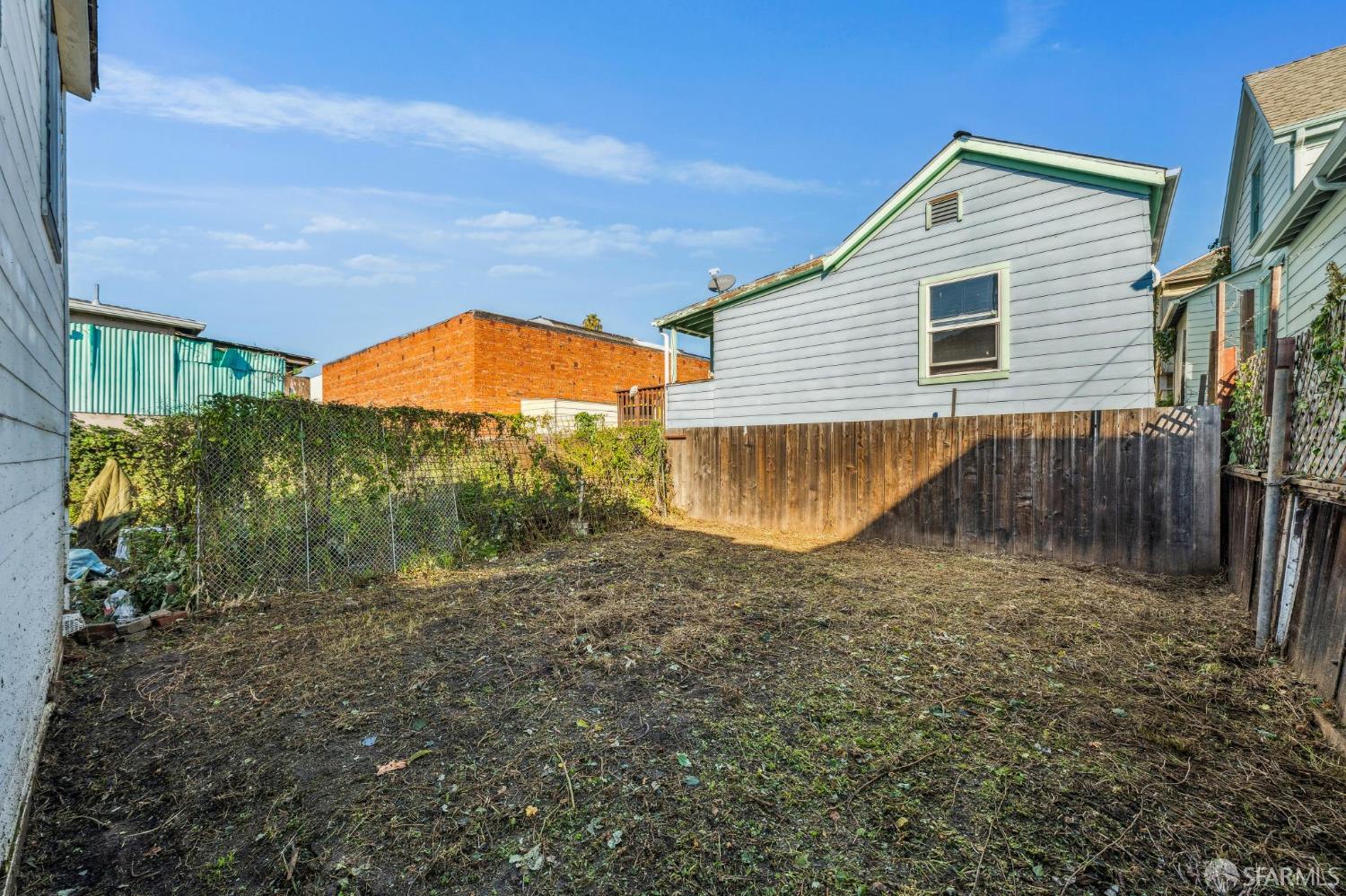 Detail Gallery Image 44 of 47 For 670 Sycamore St, Oakland,  CA 94612 - 2 Beds | 1 Baths