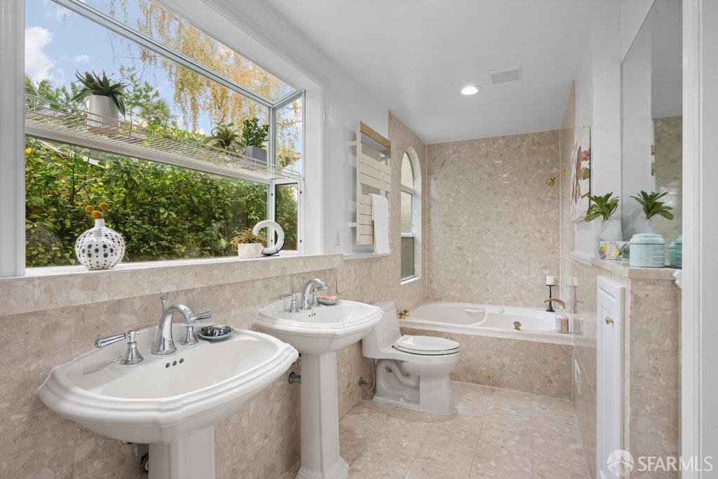 Detail Gallery Image 32 of 58 For 4572 Ross Gate Way, Pleasanton,  CA 94566 - 3 Beds | 2 Baths