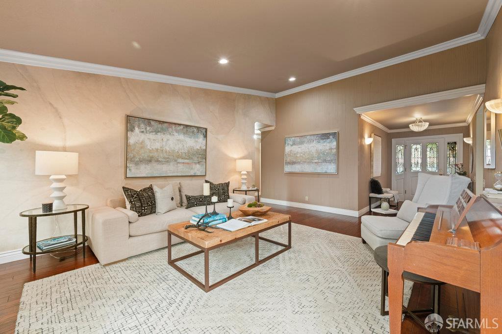 Detail Gallery Image 10 of 58 For 4572 Ross Gate Way, Pleasanton,  CA 94566 - 3 Beds | 2 Baths