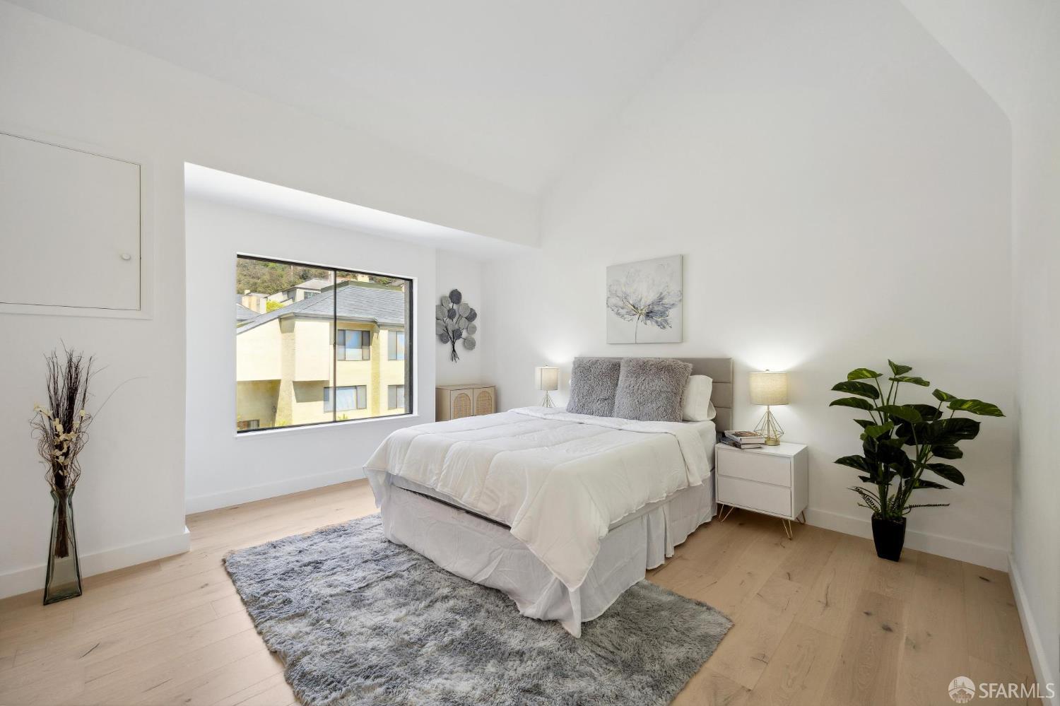 Detail Gallery Image 36 of 42 For 134 Galewood Cir, San Francisco,  CA 94131 - 2 Beds | 2/1 Baths