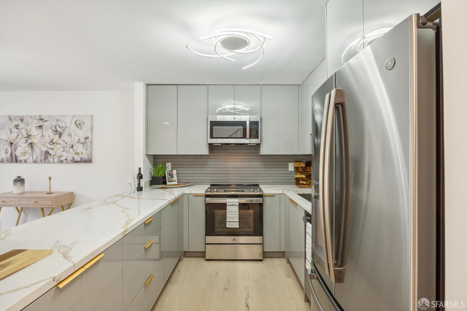 Detail Gallery Image 20 of 42 For 134 Galewood Cir, San Francisco,  CA 94131 - 2 Beds | 2/1 Baths