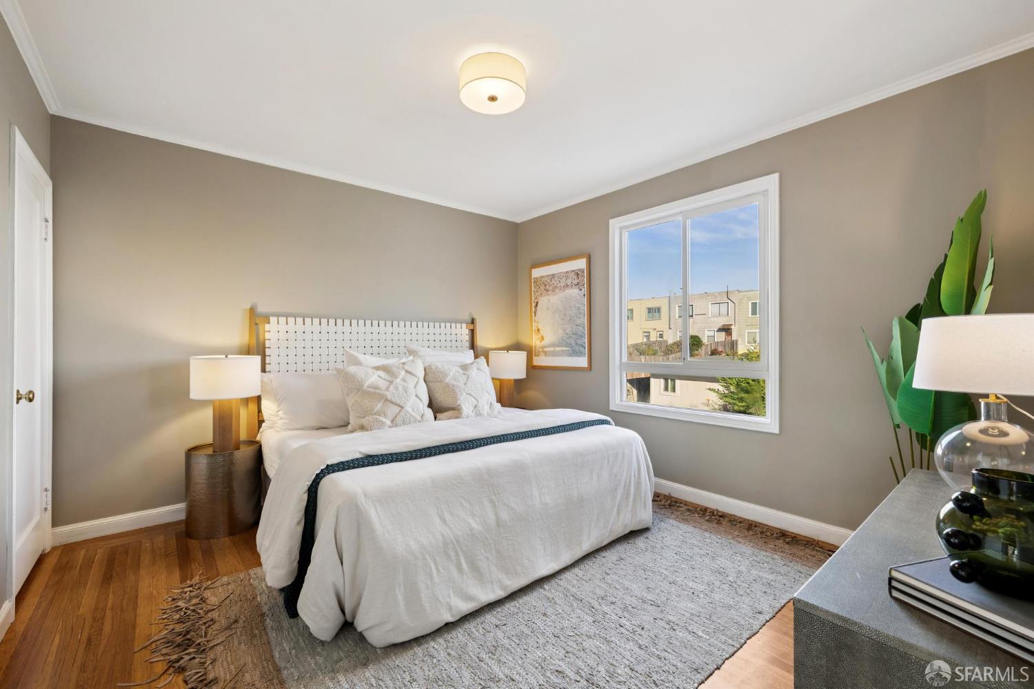 Detail Gallery Image 14 of 34 For 2574 46th Ave, San Francisco,  CA 94116 - 2 Beds | 1 Baths