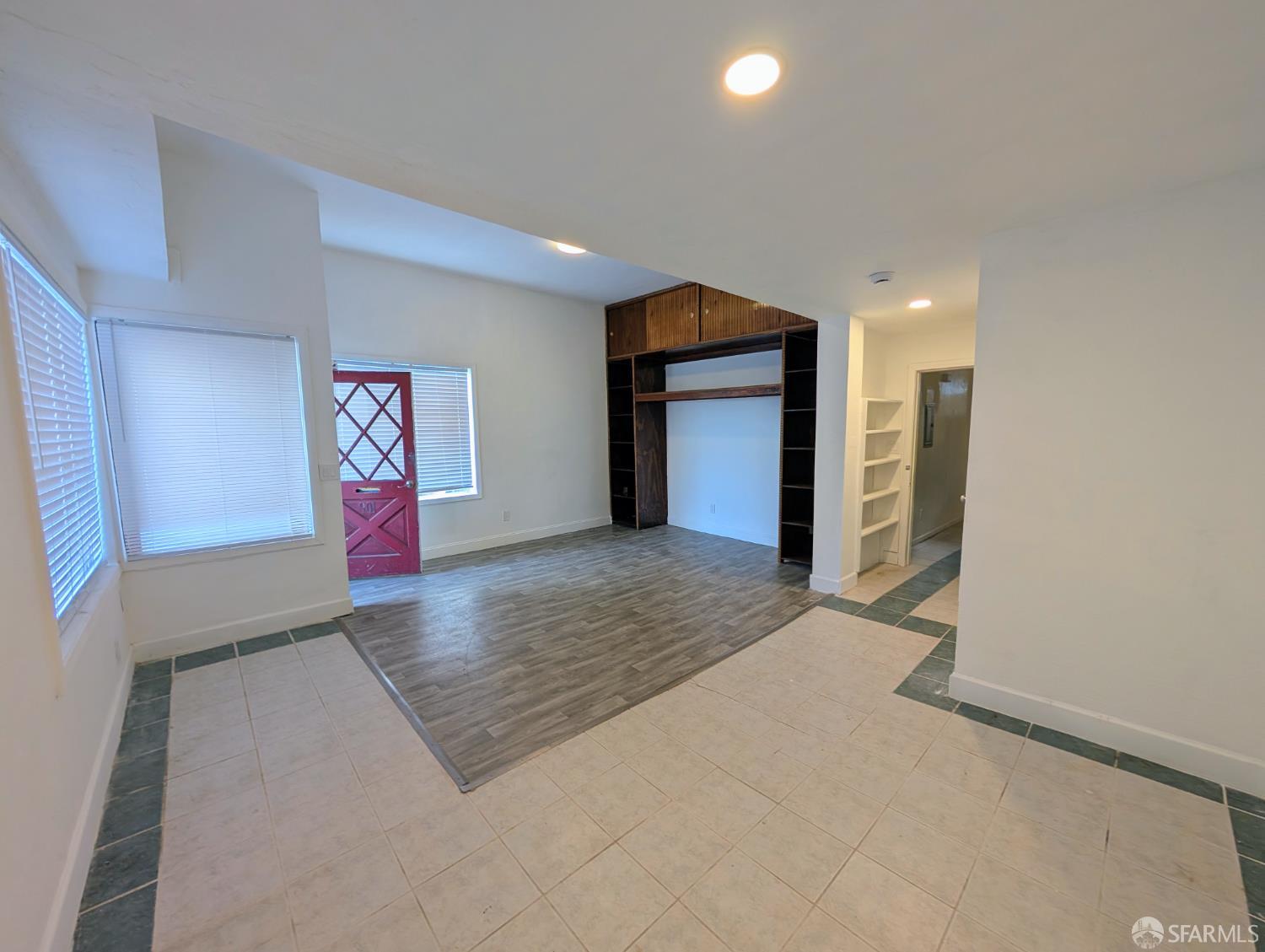 Detail Gallery Image 5 of 21 For 901 Hanover St, Daly City,  CA 94014 - 5 Beds | 3 Baths