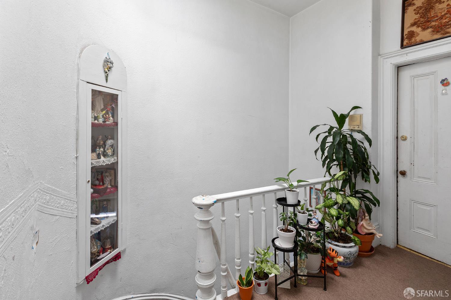 Detail Gallery Image 4 of 20 For 1134 Treat Ave, San Francisco,  CA 94110 - – Beds | – Baths