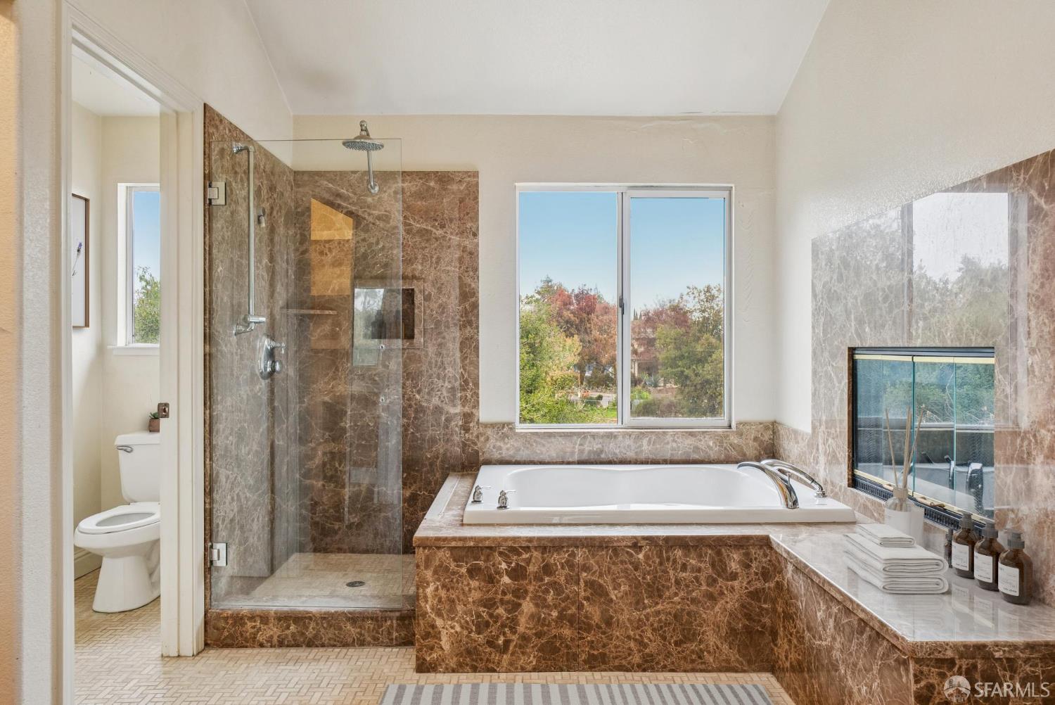 Detail Gallery Image 44 of 70 For 2133 Bamboo Way, Antioch,  CA 94509 - 5 Beds | 3 Baths