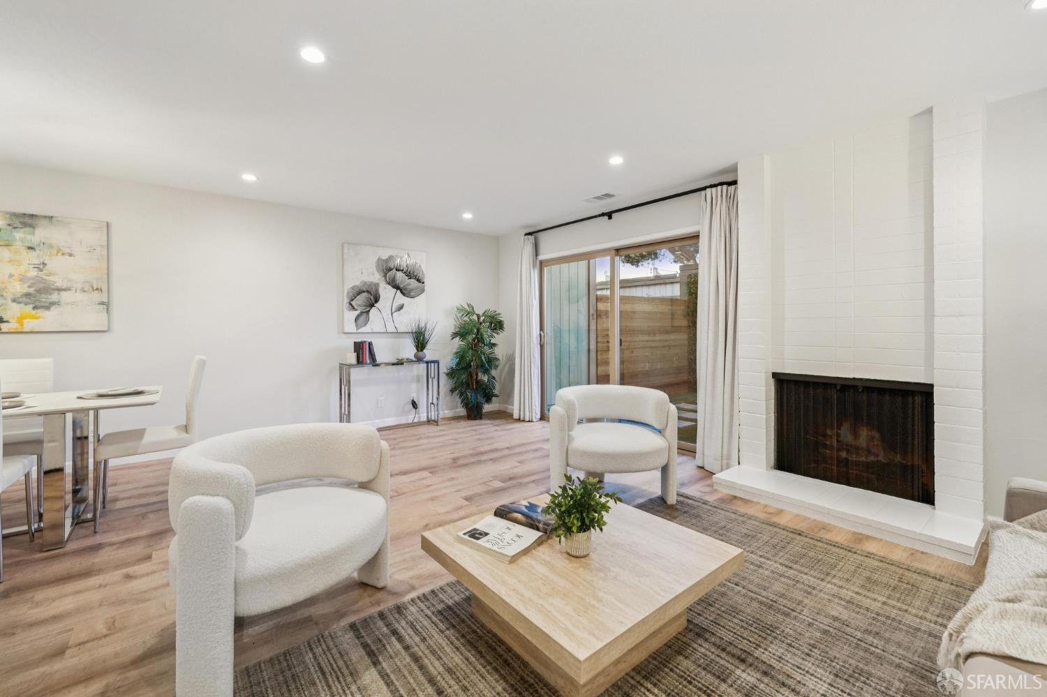 Detail Gallery Image 9 of 51 For 1152 Admiralty Ln, Alameda,  CA 94502 - 3 Beds | 1/1 Baths